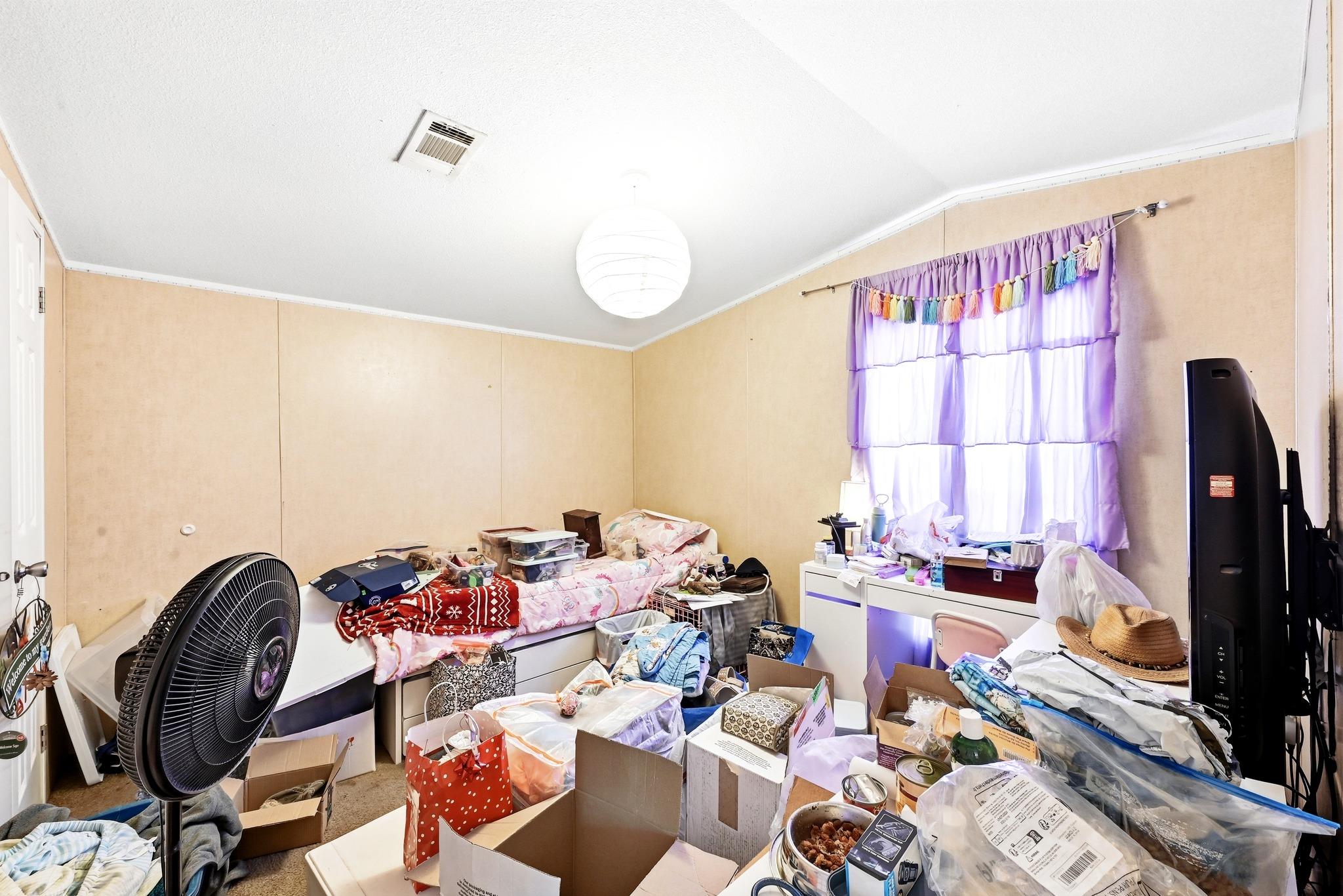 232 Sparrow Trl, Dale, TX 78616