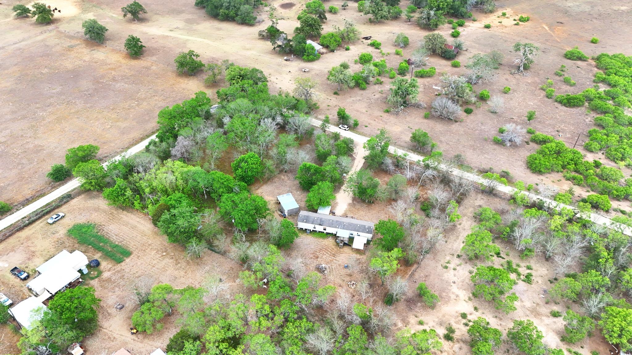 232 Sparrow Trl, Dale, TX 78616