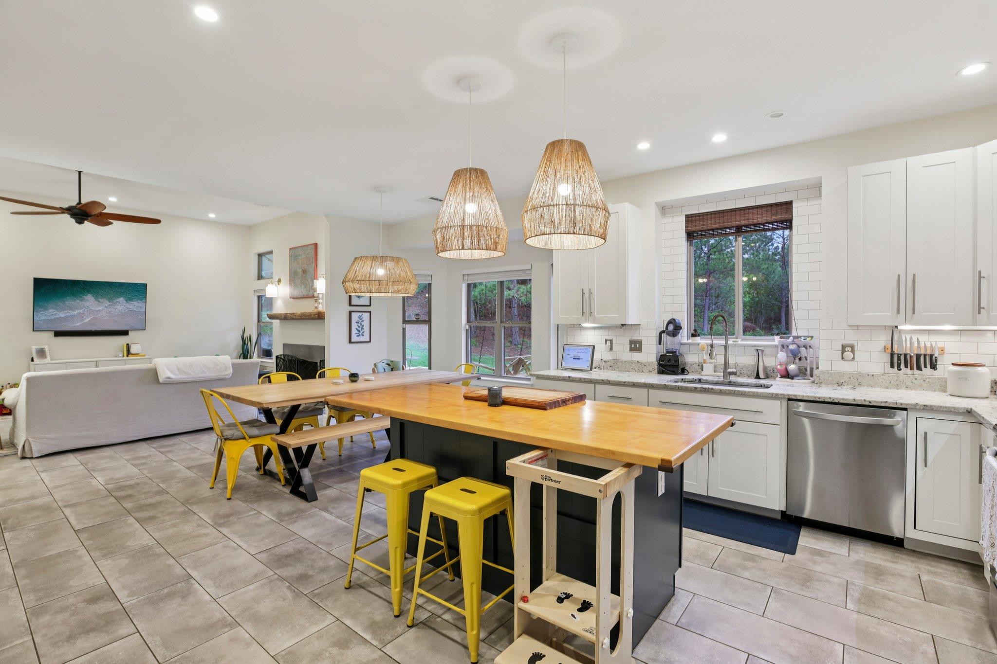 120 Pukoo Dr, Bastrop, TX 78602