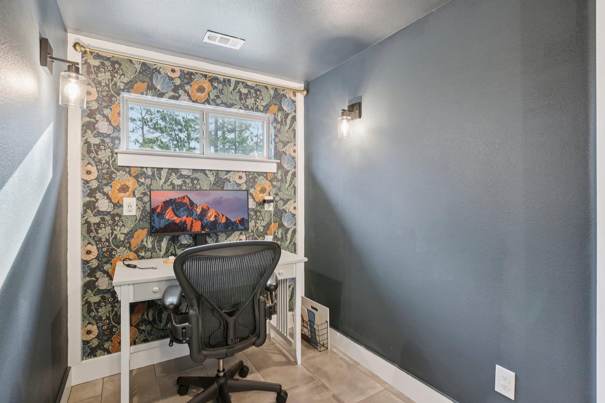 120 Pukoo Dr, Bastrop, TX 78602