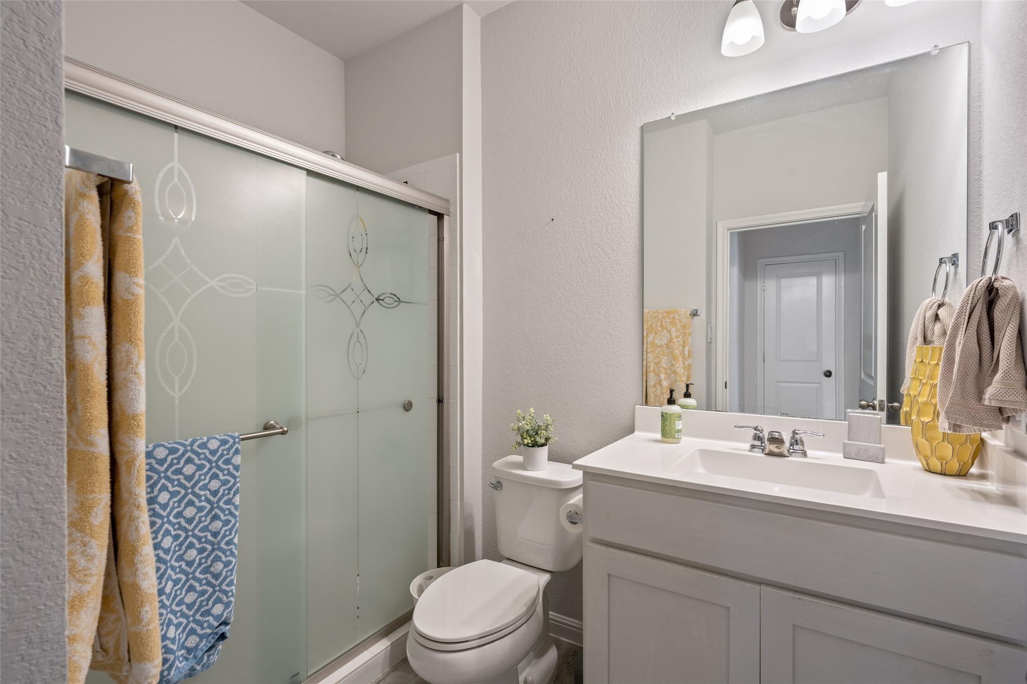 348 Lacey Oak Loop, San Marcos, TX 78666