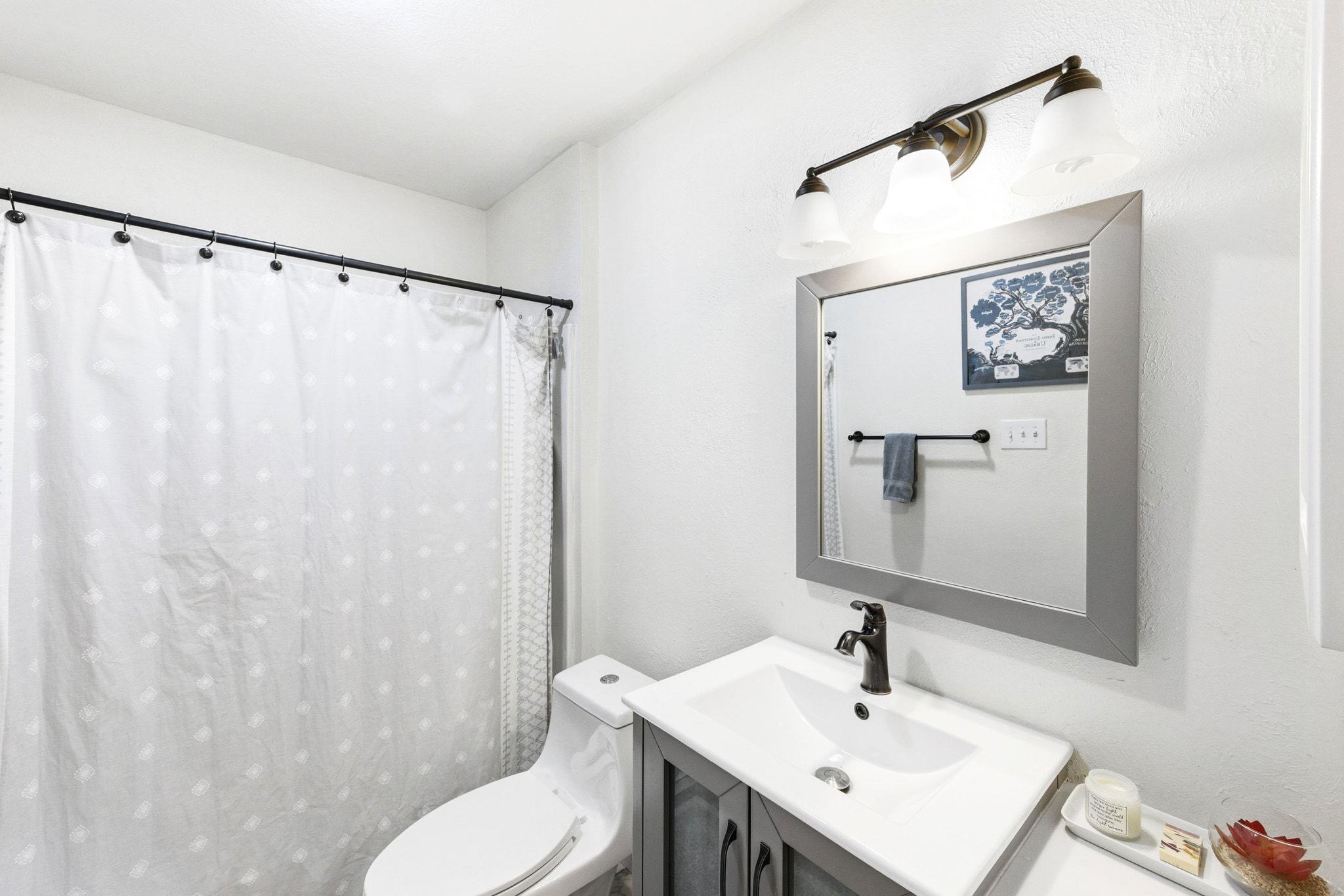 7210 Towering Oaks Dr, Austin, TX 78745