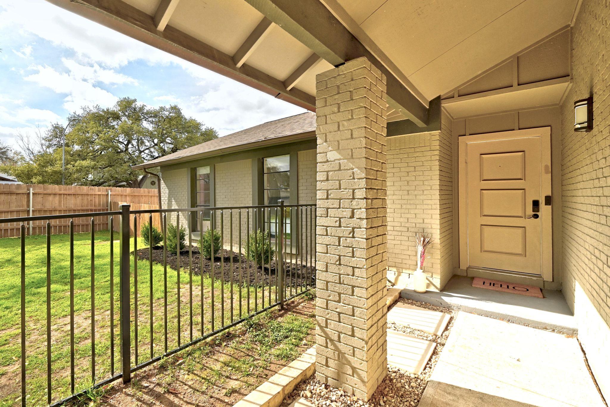 7210 Towering Oaks Dr, Austin, TX 78745