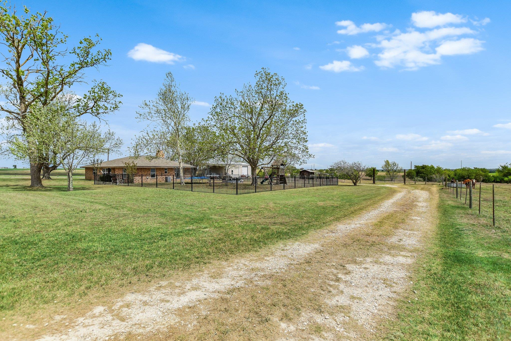 1601 CR 463 and CR 465, Elgin, TX 78621