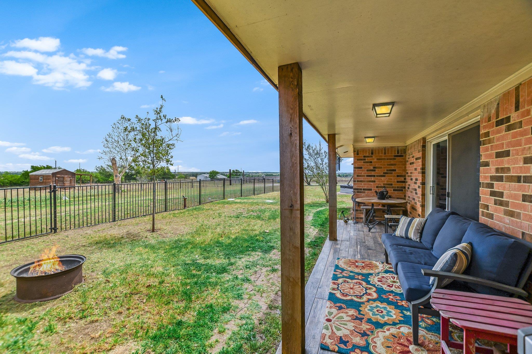 1601 CR 463 and CR 465, Elgin, TX 78621