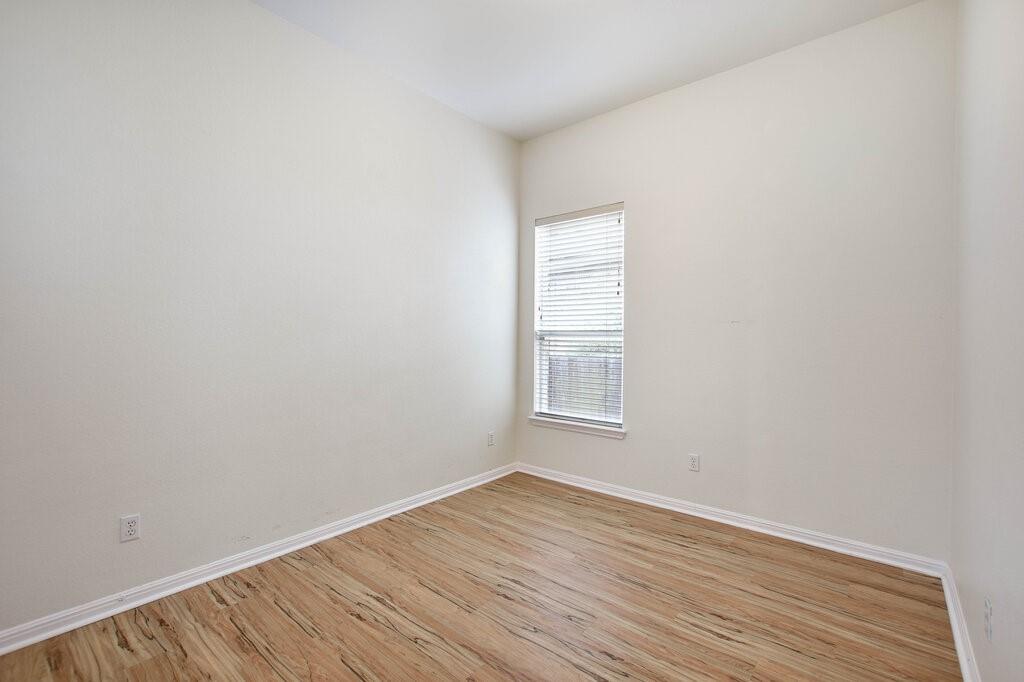 12409 CENTRAL PARK Dr, Austin, TX 78732