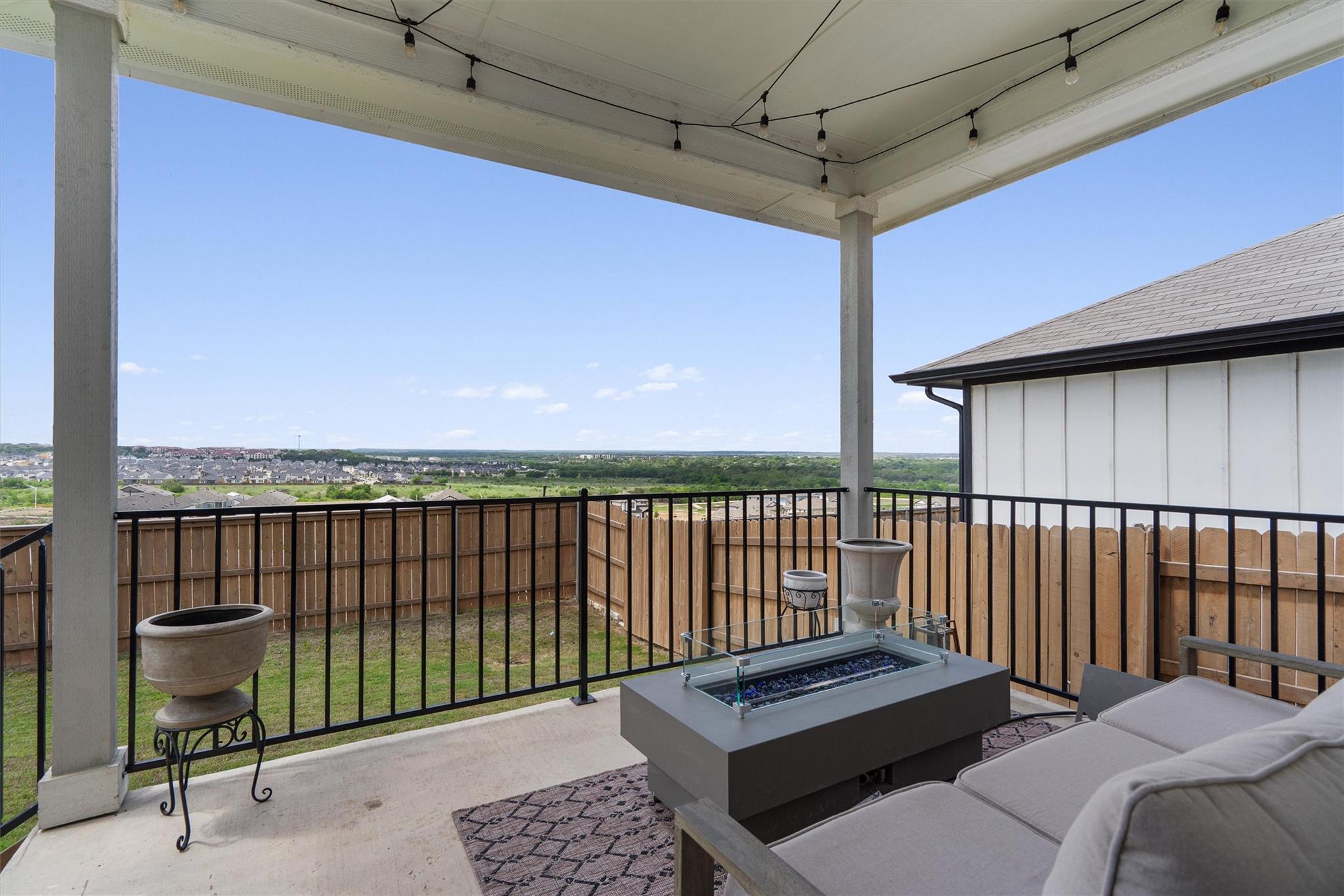 11620 Comano Dr, Austin, TX 78747