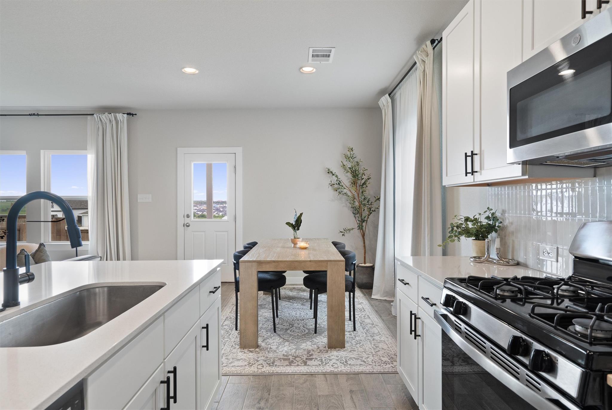 11620 Comano Dr, Austin, TX 78747