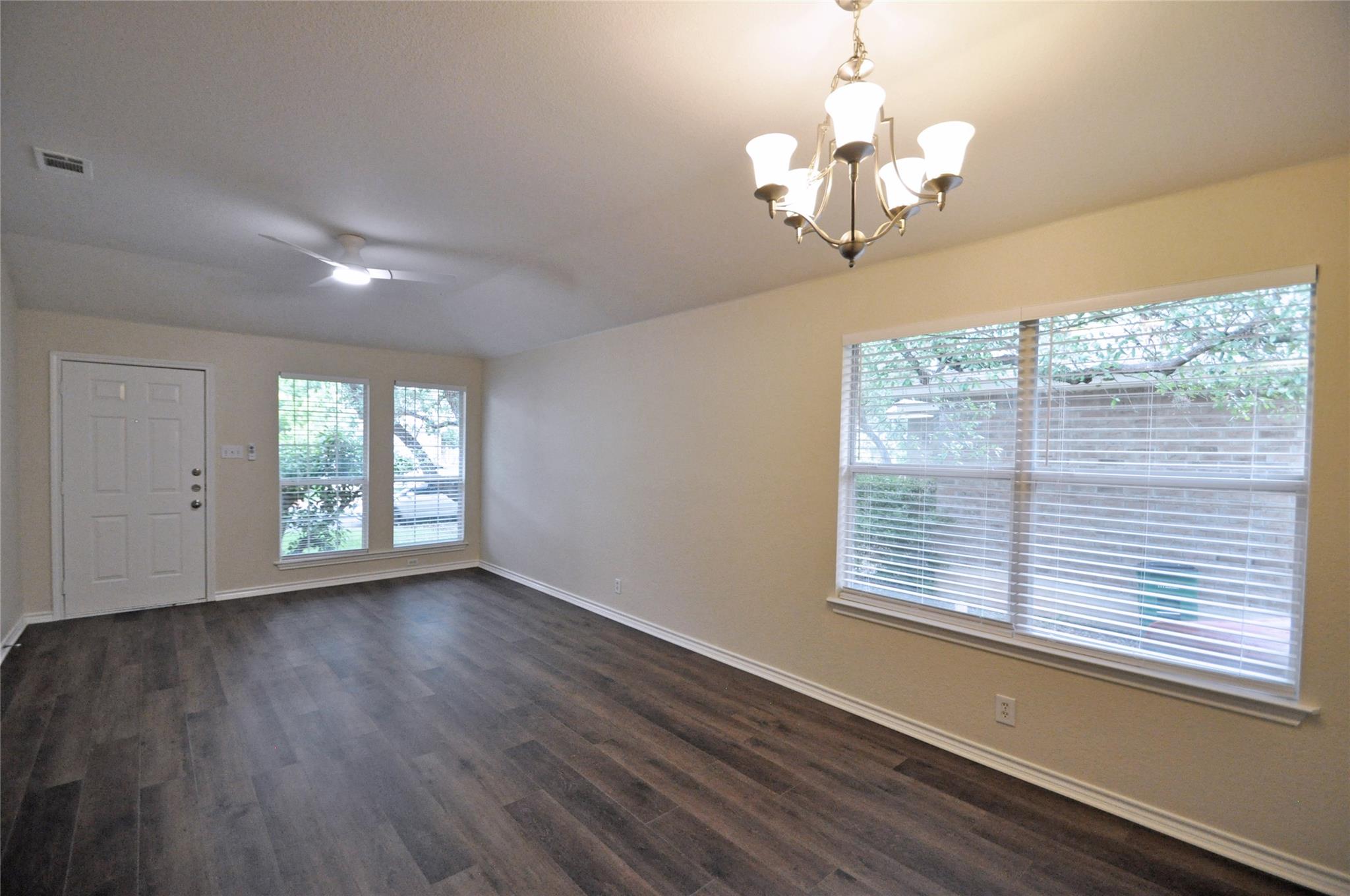 13350 Water Oak Ln # A, Austin, TX 78729