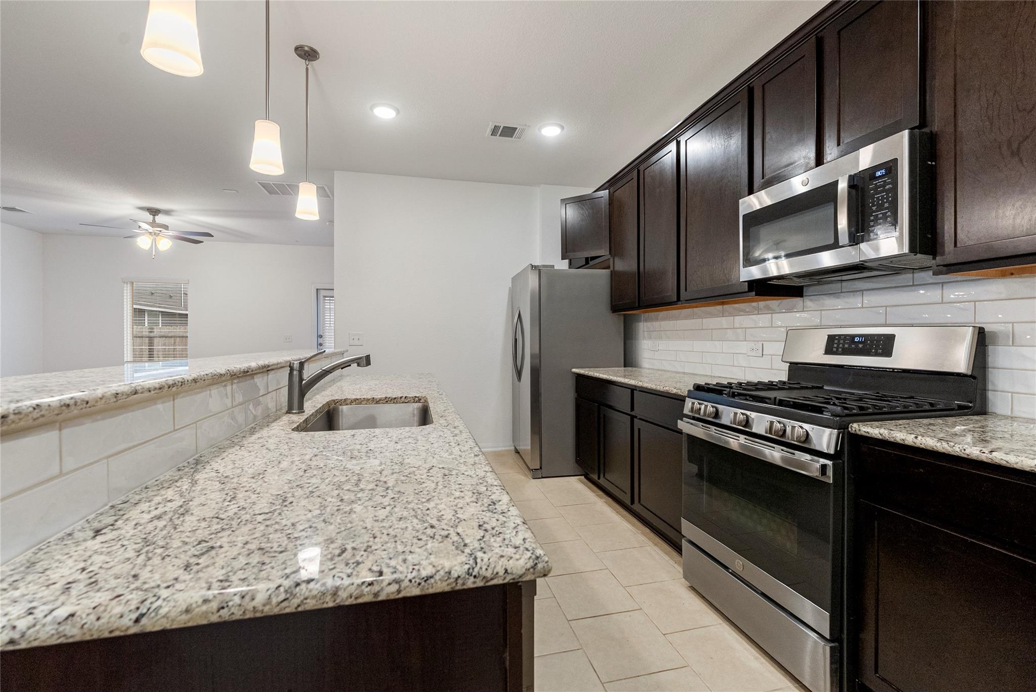 149 Biscayne Dr, Kyle, TX 78640