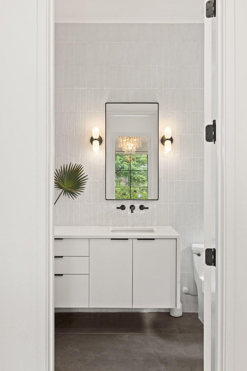 907 Karen Ave, Austin, TX 78757