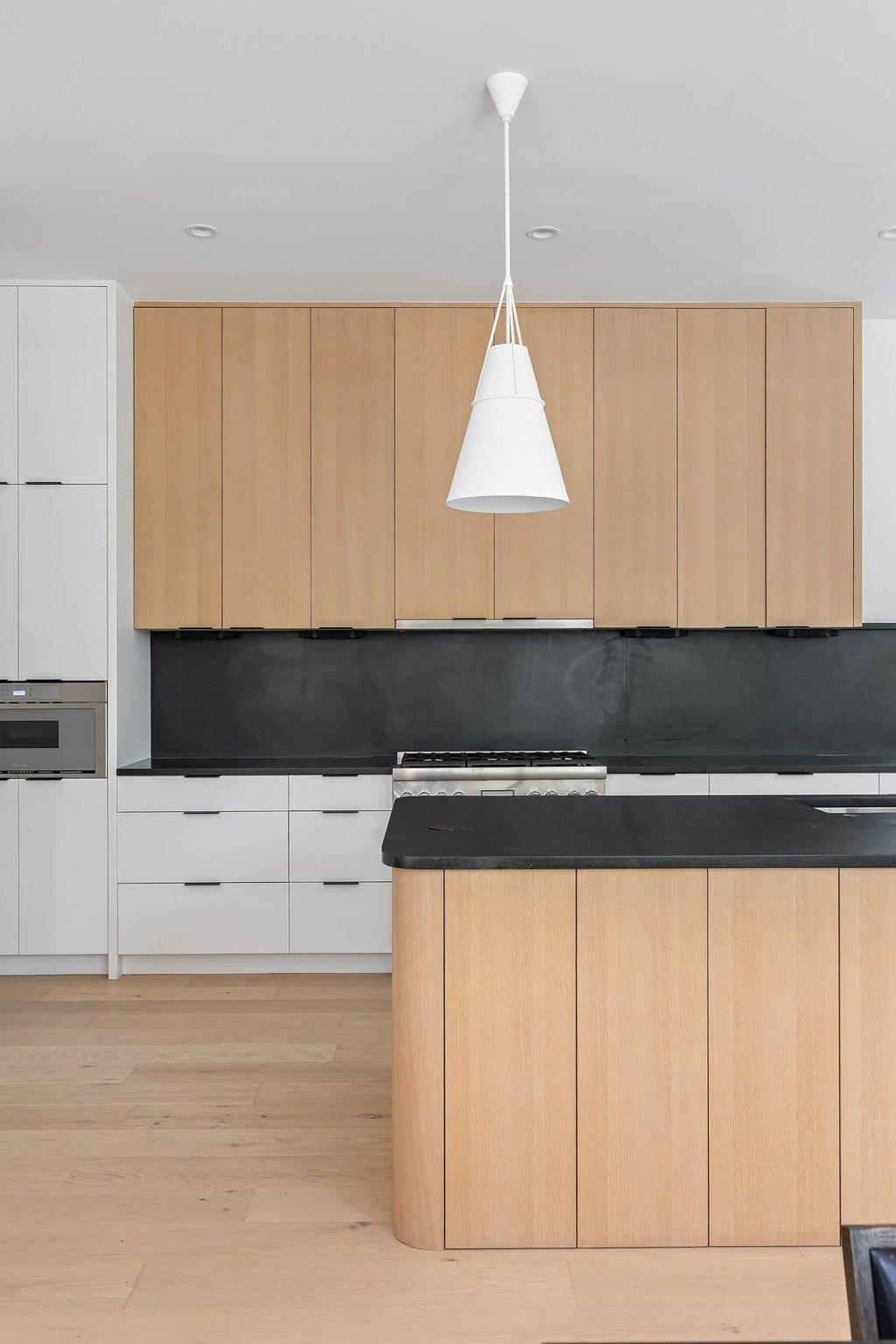 907 Karen Ave, Austin, TX 78757