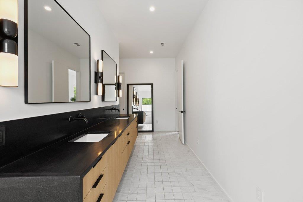 907 Karen Ave, Austin, TX 78757