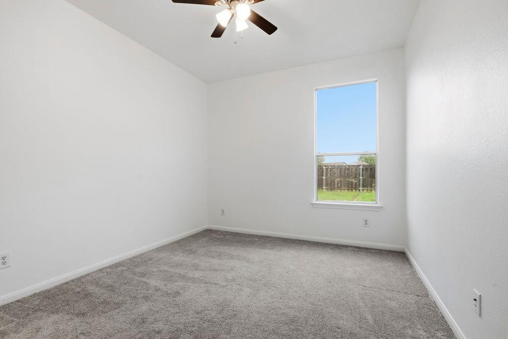 2003 Cockrill Cv, Hutto, TX 78634