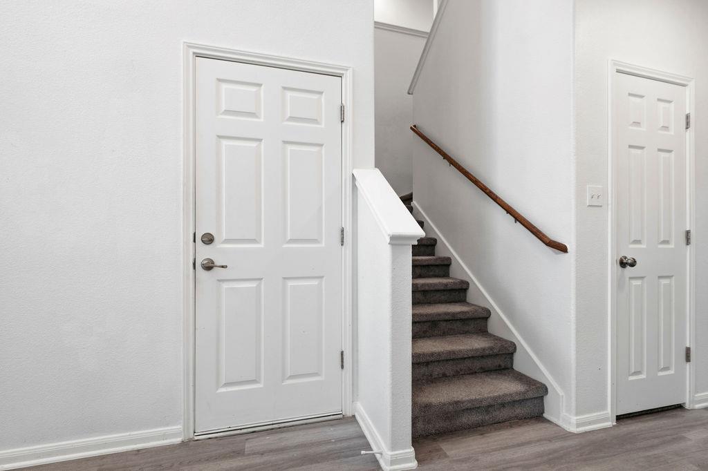 2003 Cockrill Cv, Hutto, TX 78634