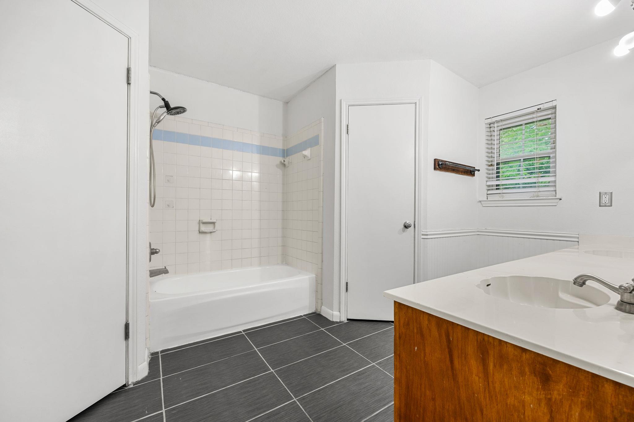 2502 Coach Dr, Killeen, TX 76543