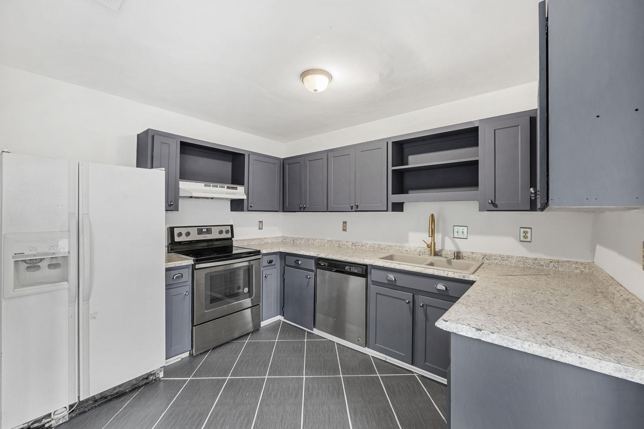 2502 Coach Dr, Killeen, TX 76543