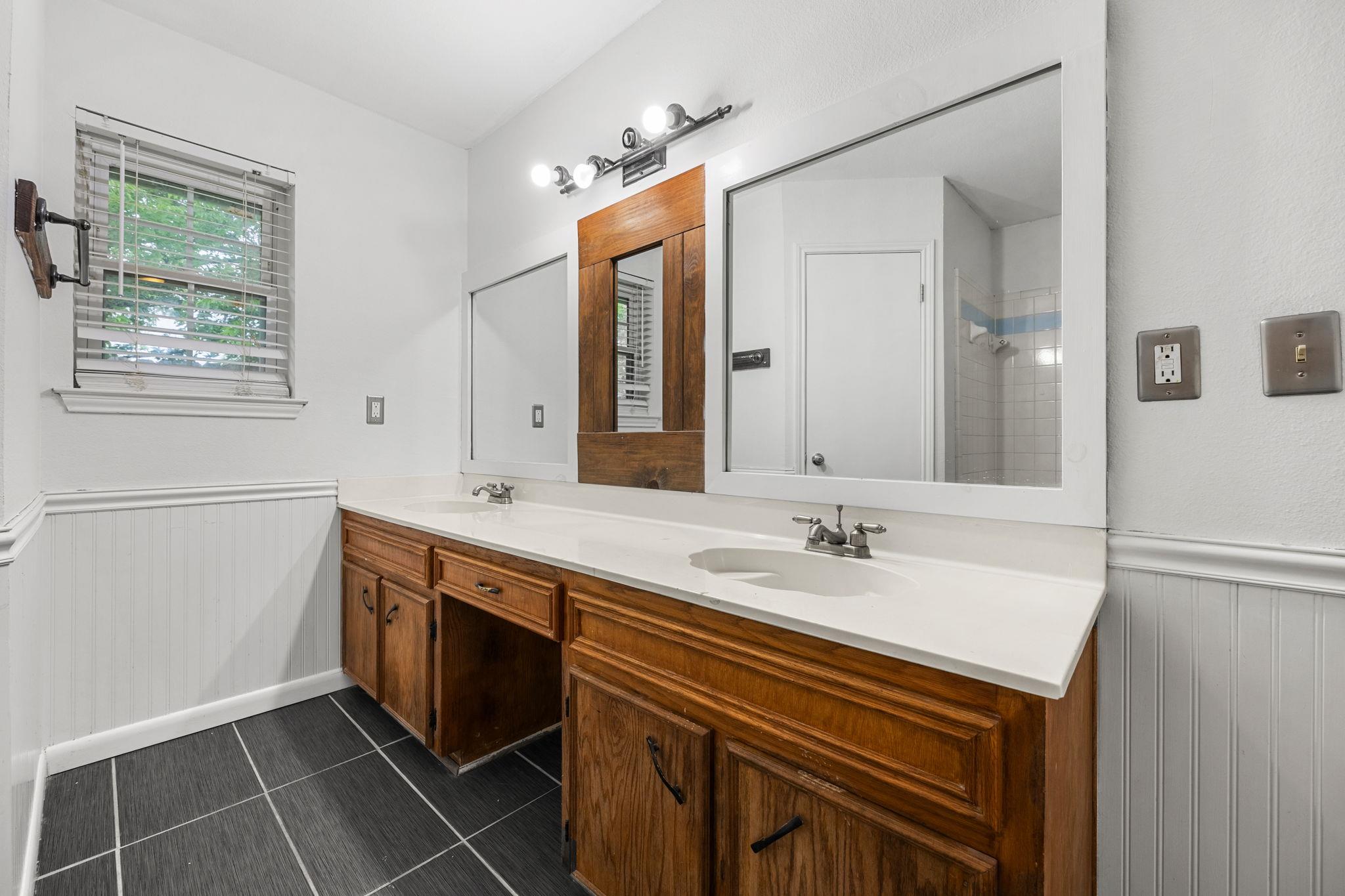 2502 Coach Dr, Killeen, TX 76543