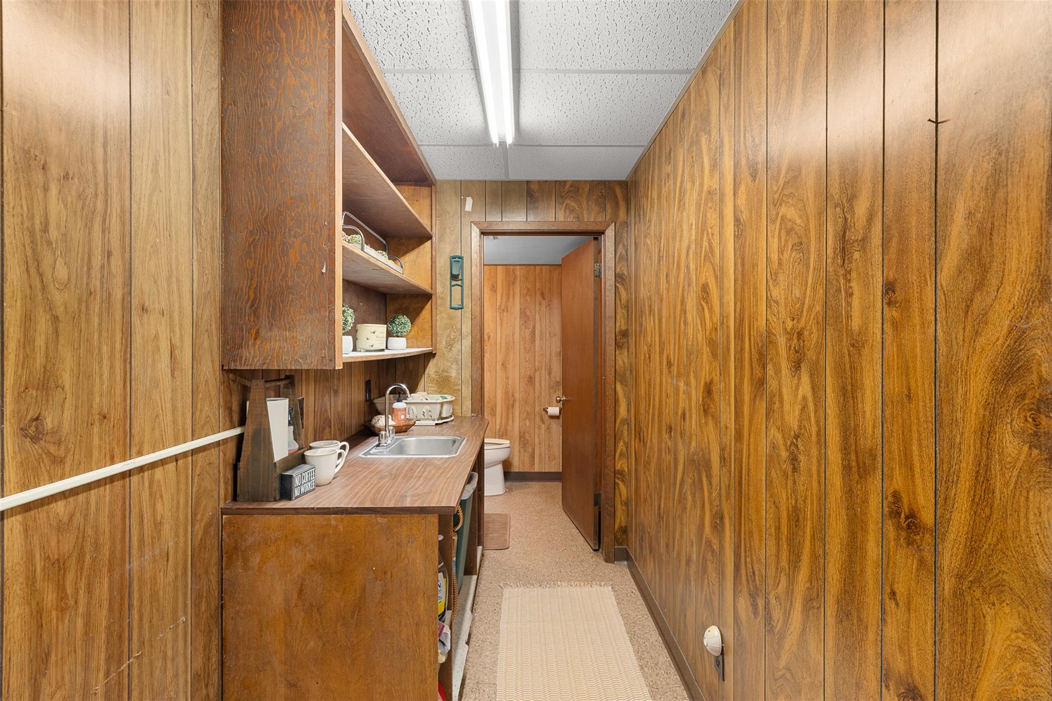 2910 E Austin St, Giddings, TX 78942