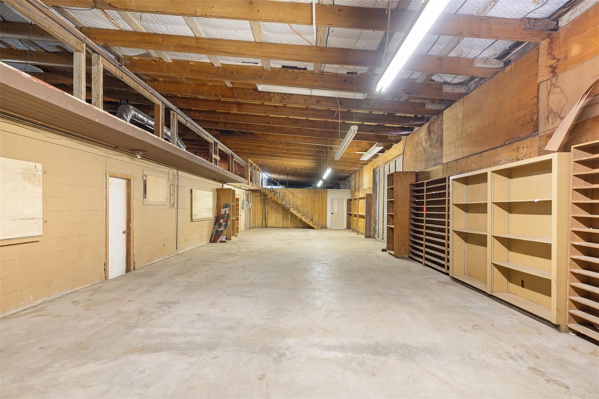 2910 E Austin St, Giddings, TX 78942