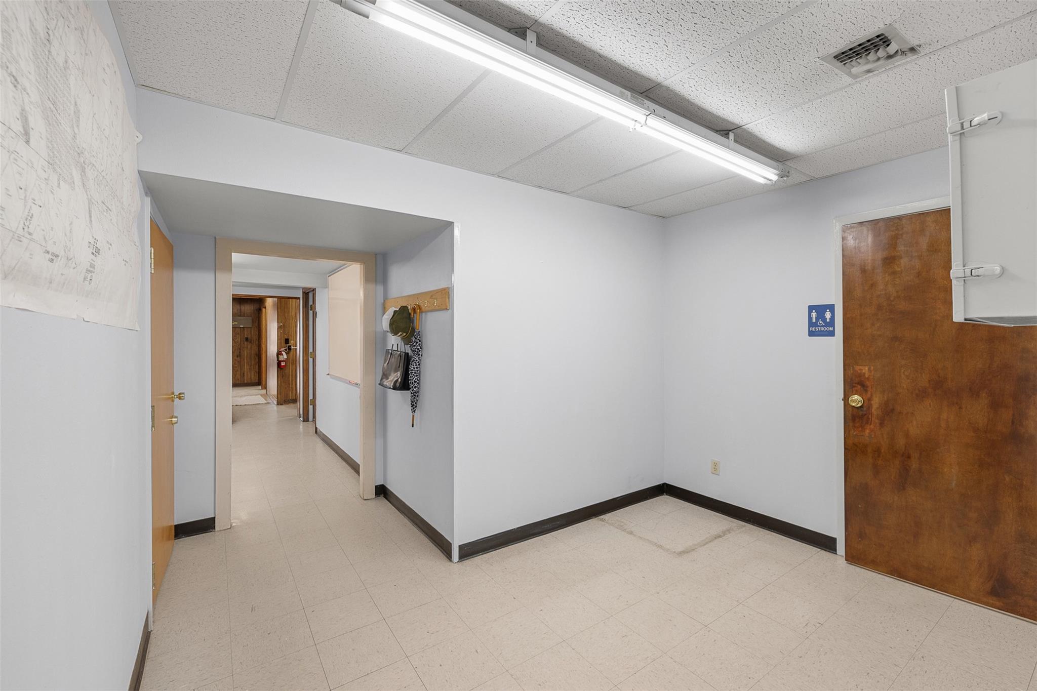 2910 E Austin St, Giddings, TX 78942