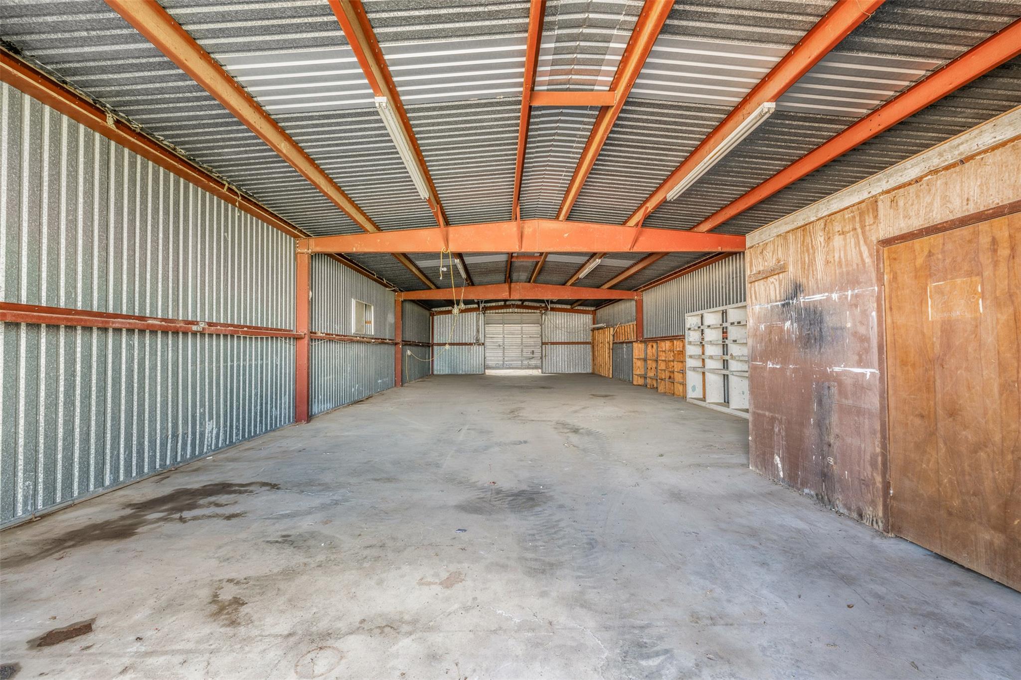 2910 E Austin St, Giddings, TX 78942