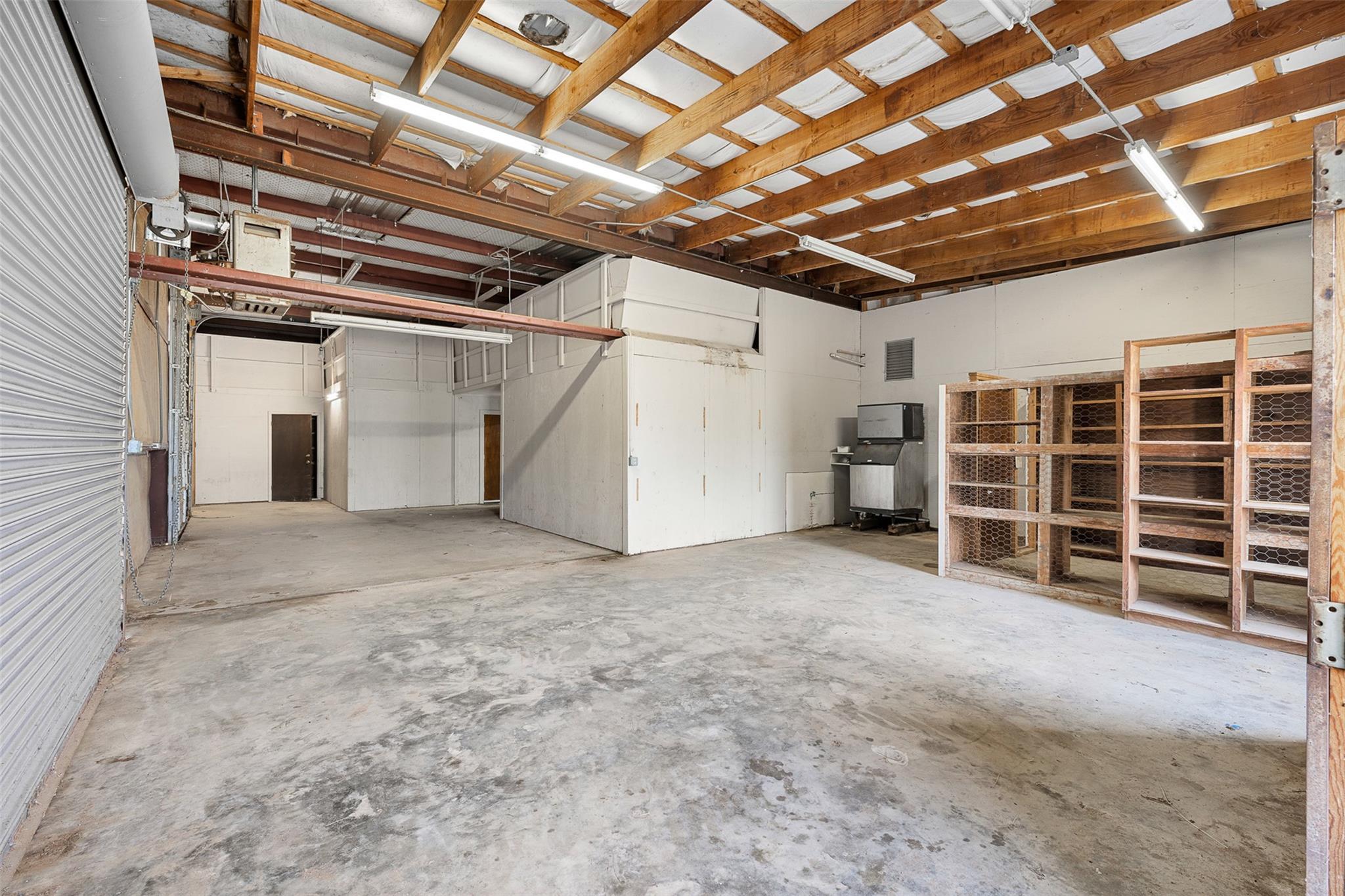 2910 E Austin St, Giddings, TX 78942