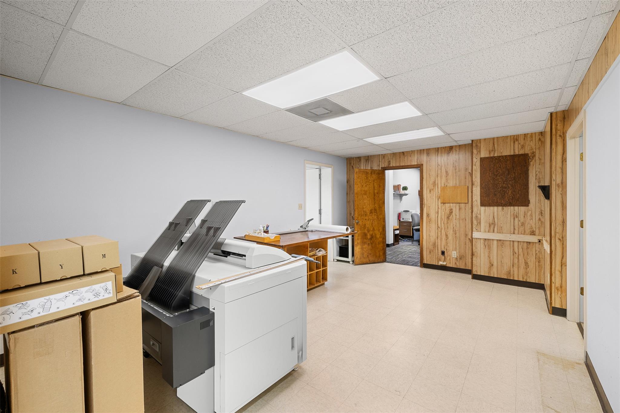 2910 E Austin St, Giddings, TX 78942