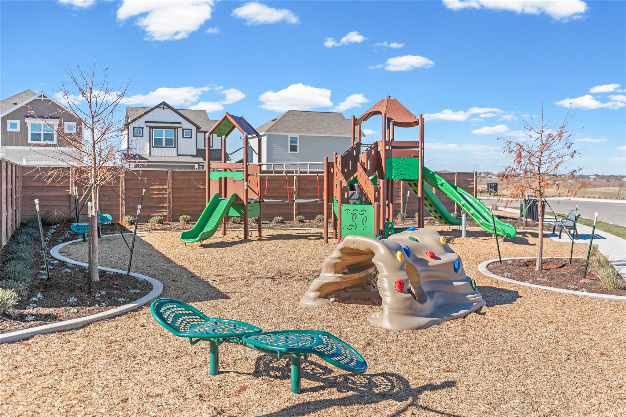 124 Desert Hare Dr, Jarrell, TX 76537