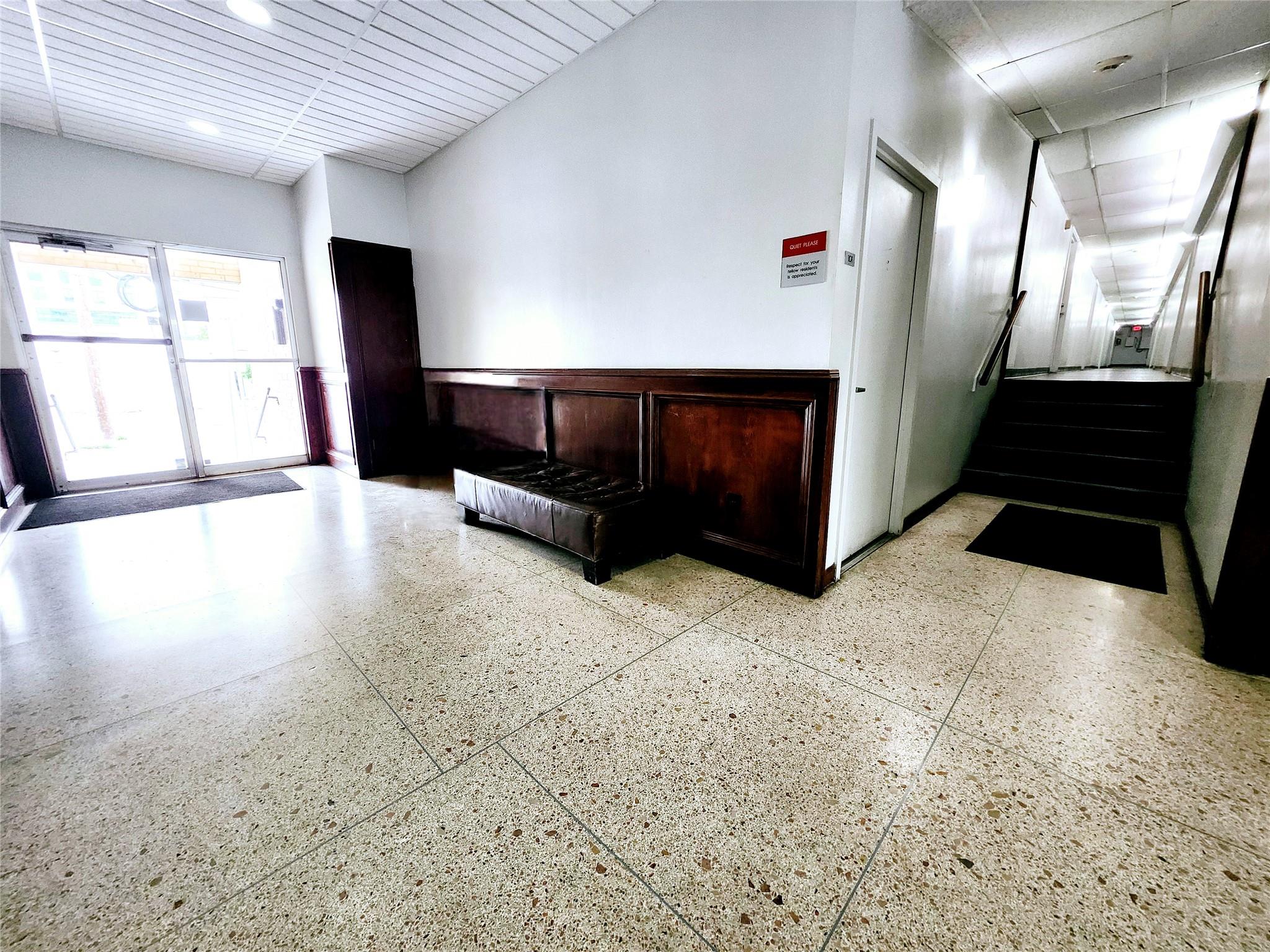 1800 Lavaca St # 102, Austin, TX 78701