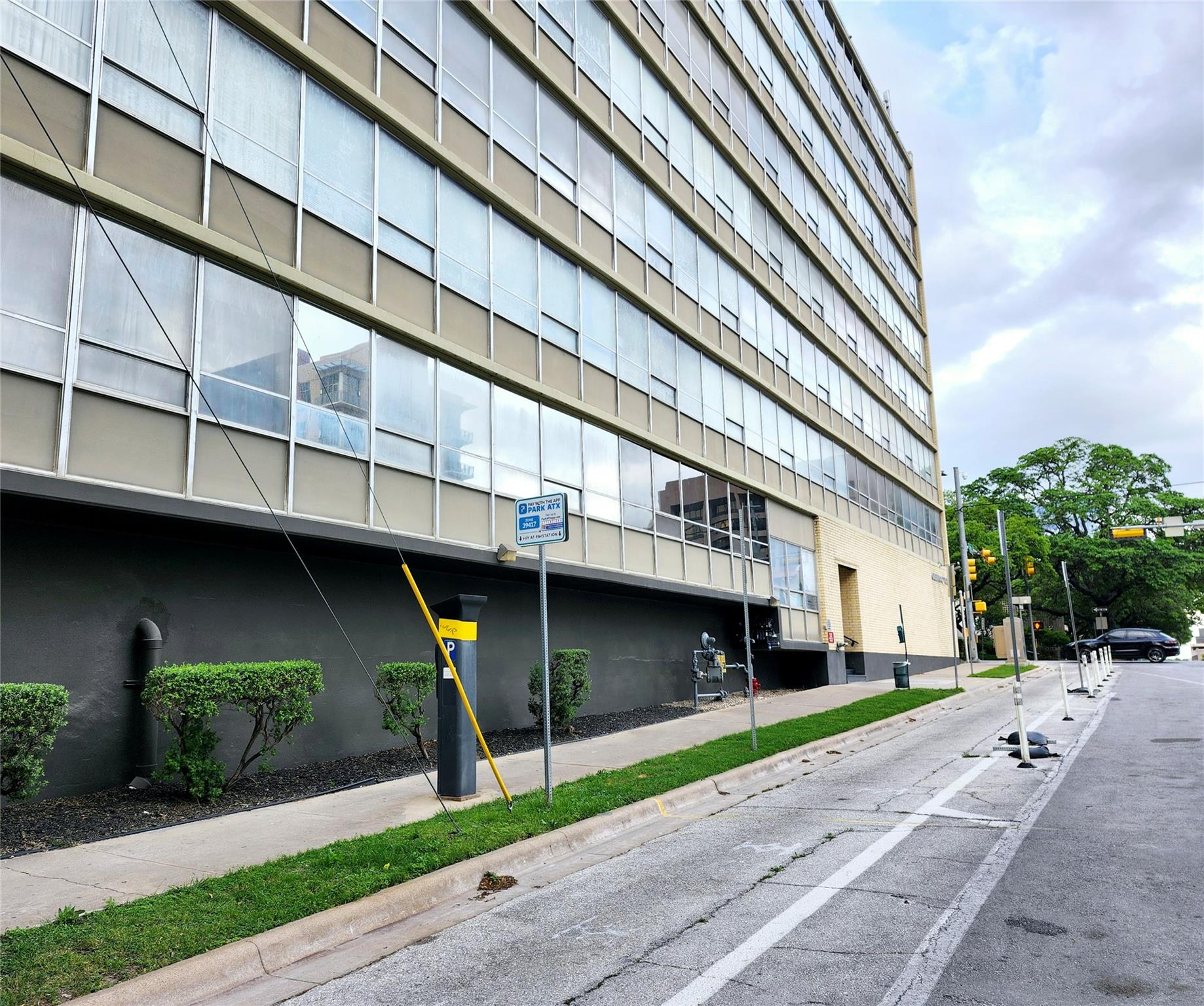 1800 Lavaca St # 102, Austin, TX 78701