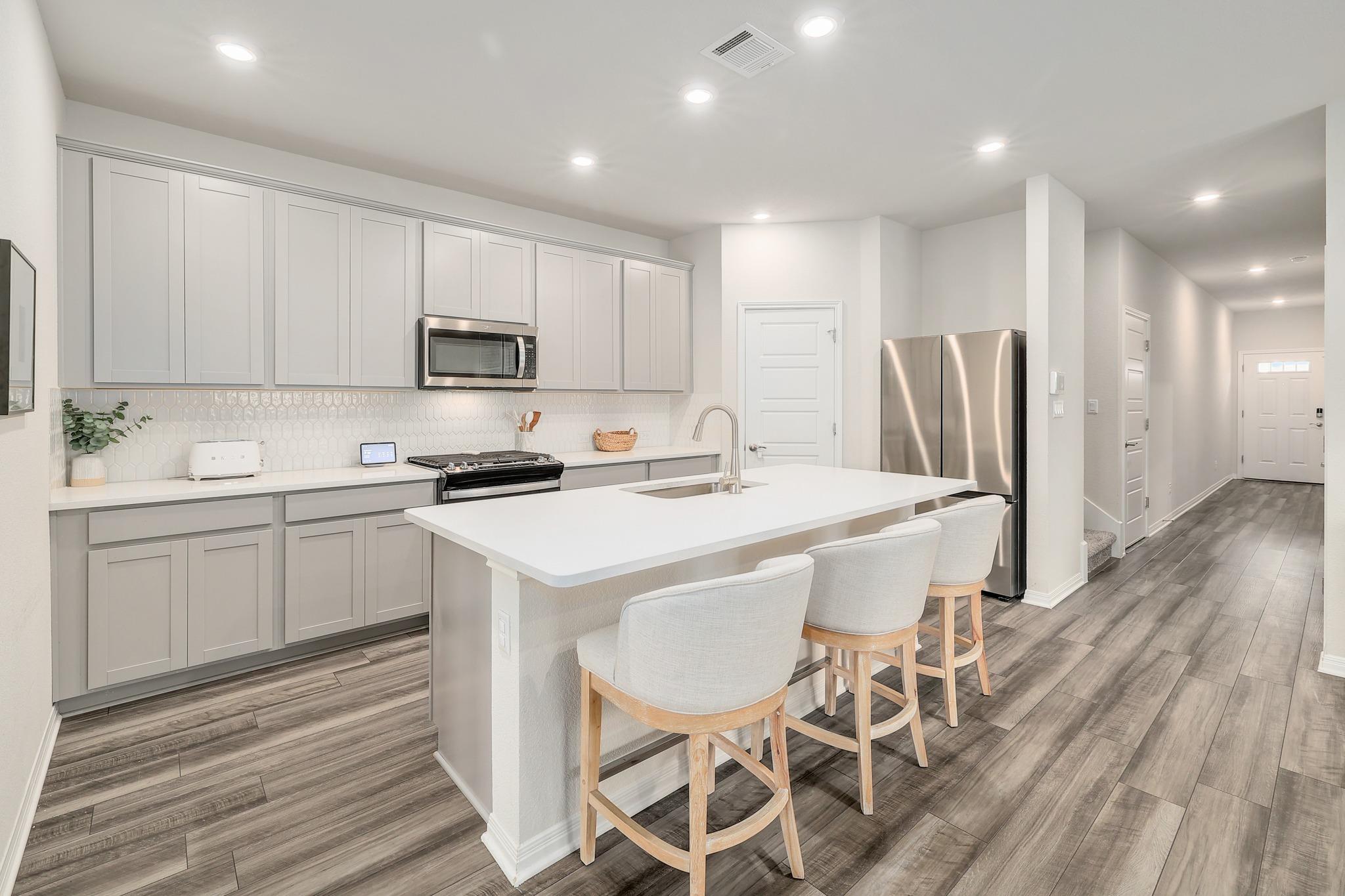 144 Sun Grove Trl, Georgetown, TX 78628