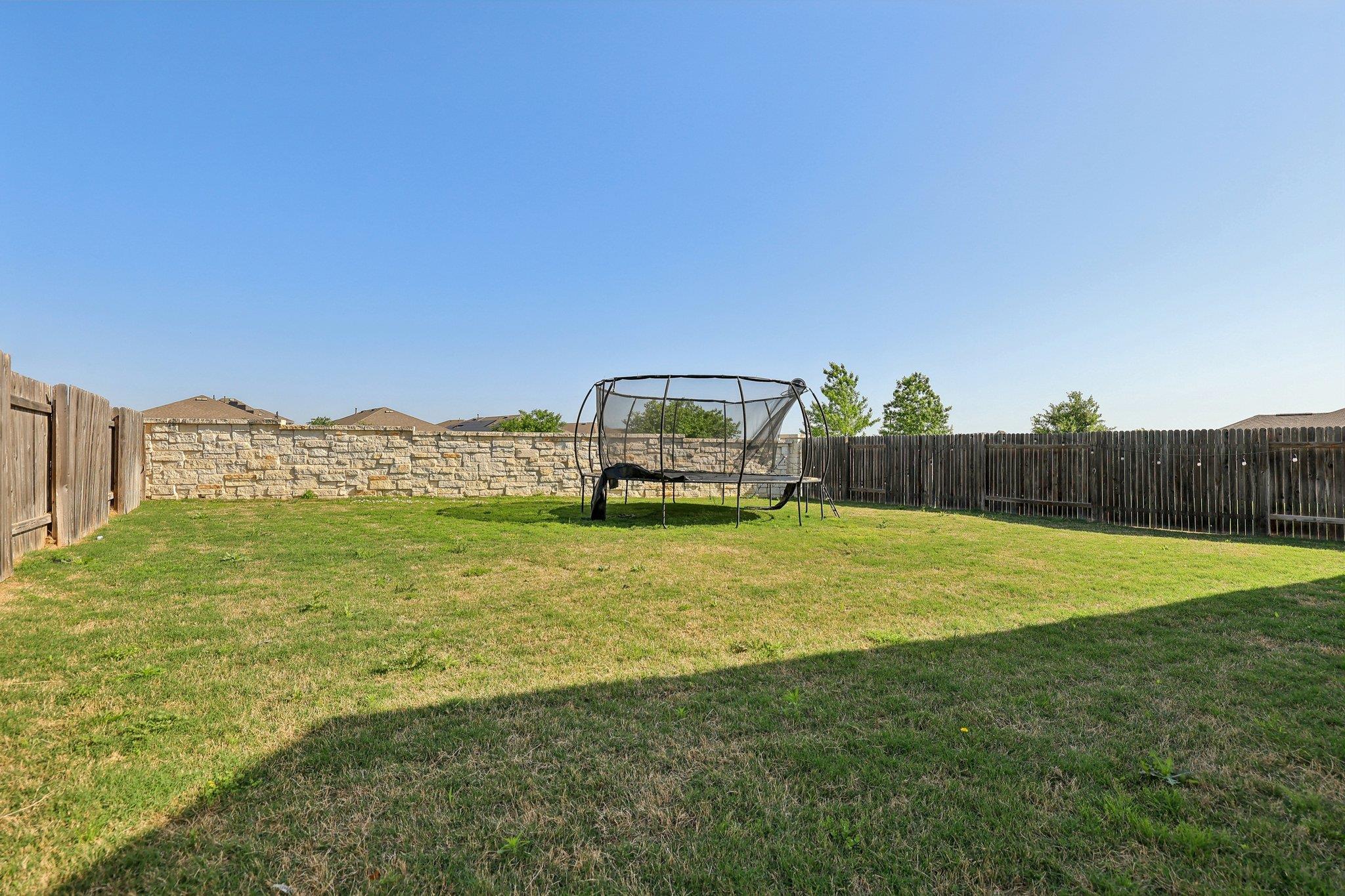 108 Bright Star Ln, Georgetown, TX 78628