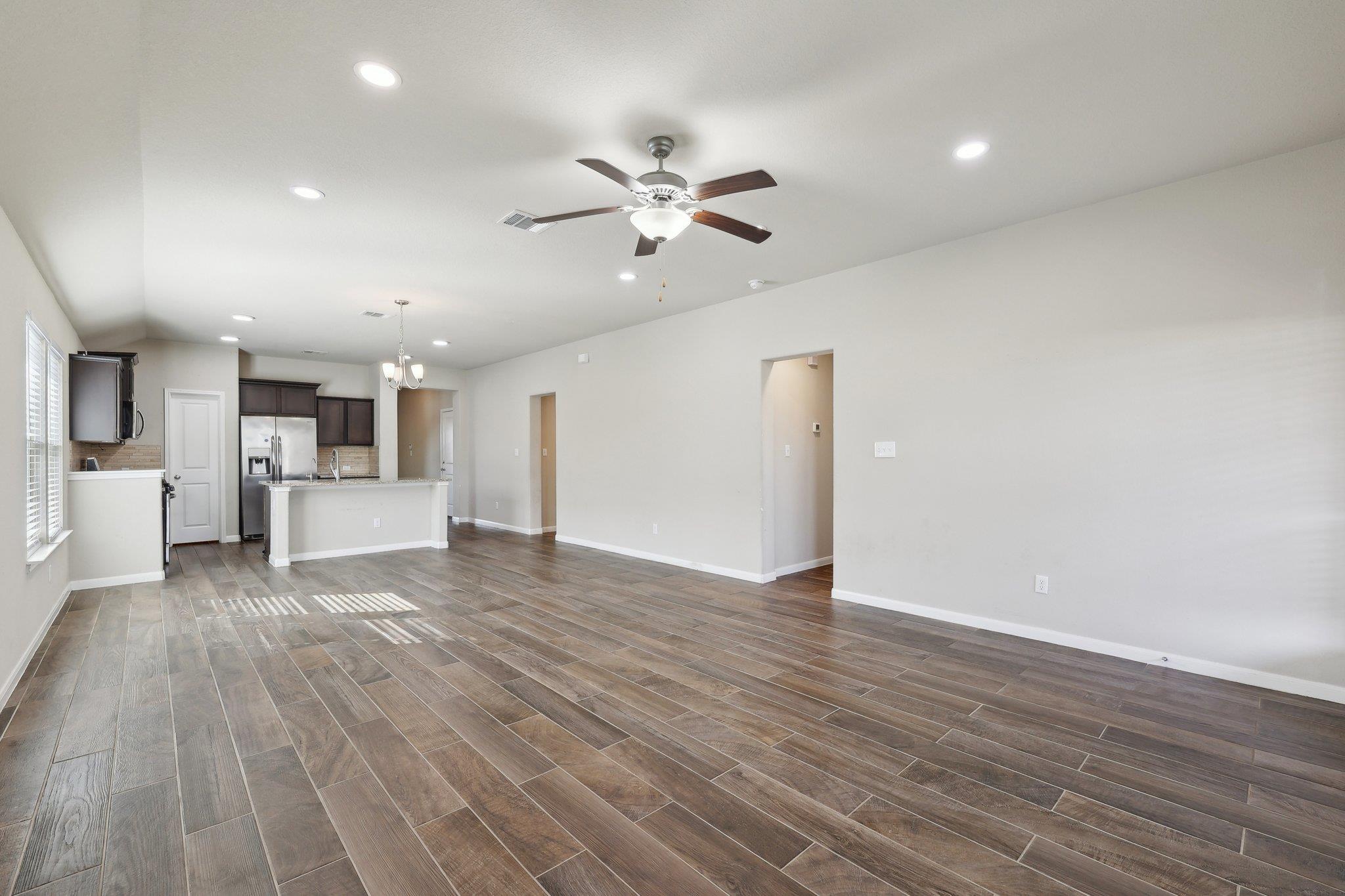 108 Bright Star Ln, Georgetown, TX 78628