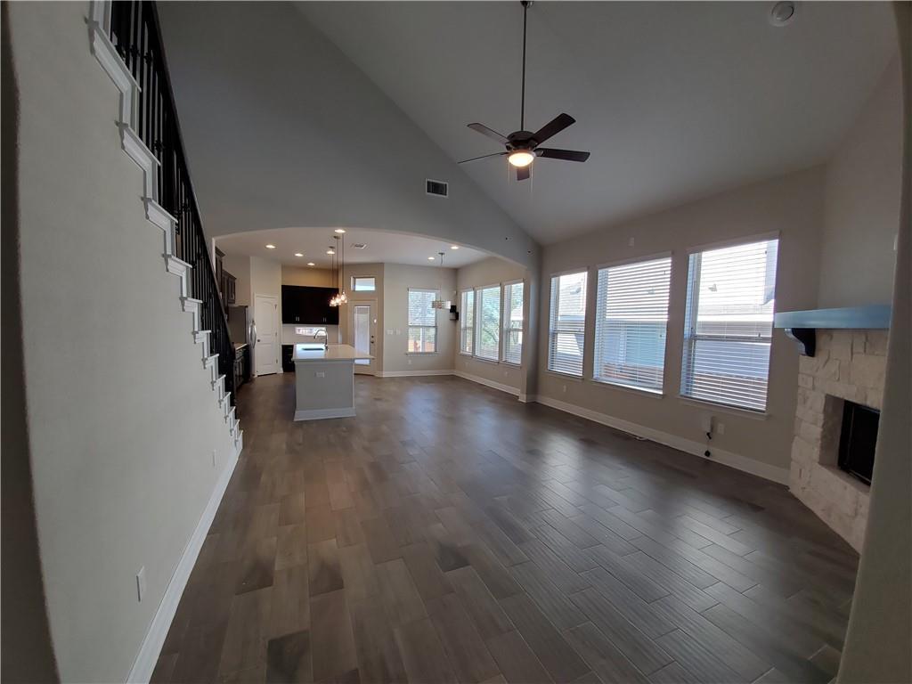 5516 Traviston Ct, Austin, TX 78738