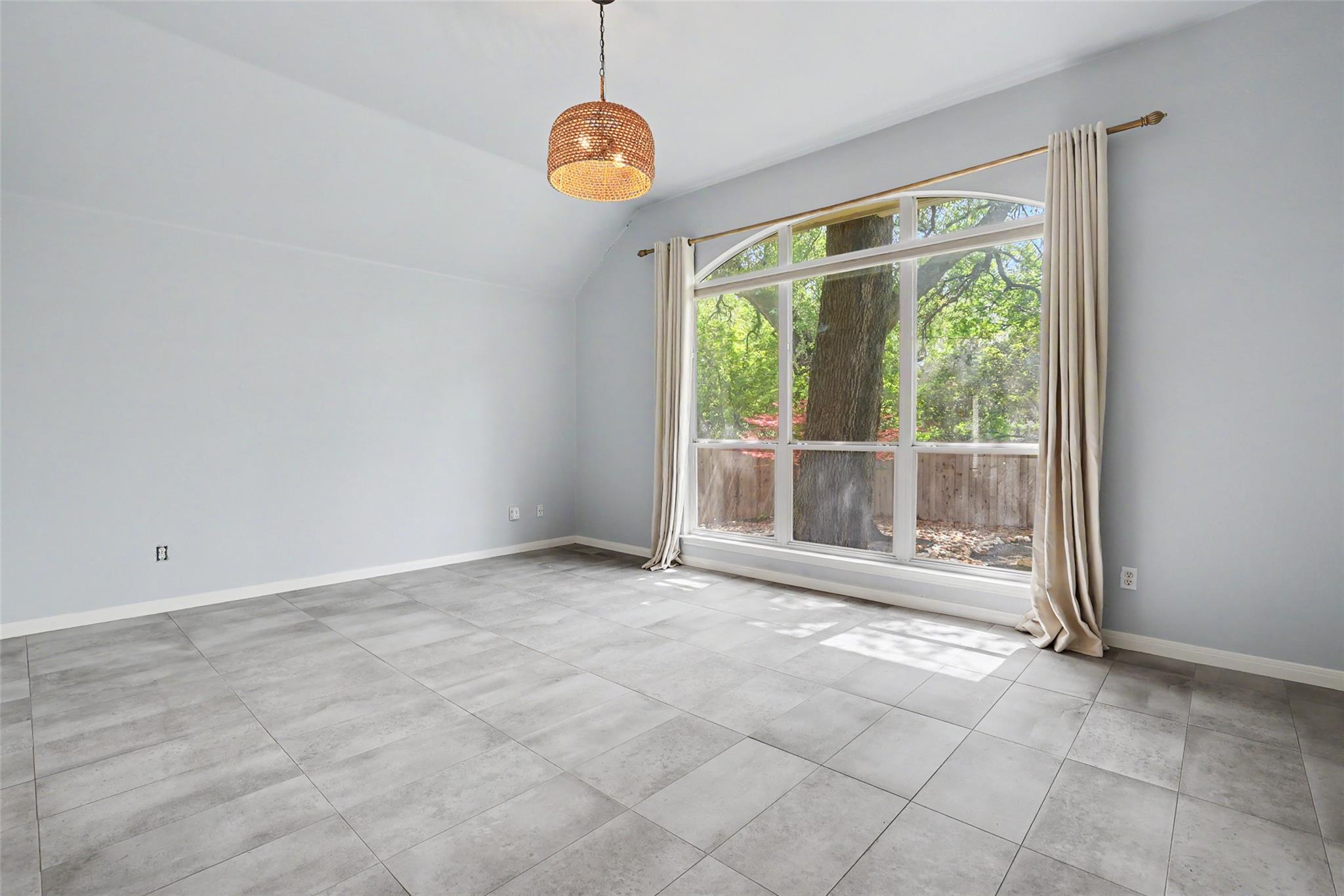 15811 W Dorman Dr, Austin, TX 78717