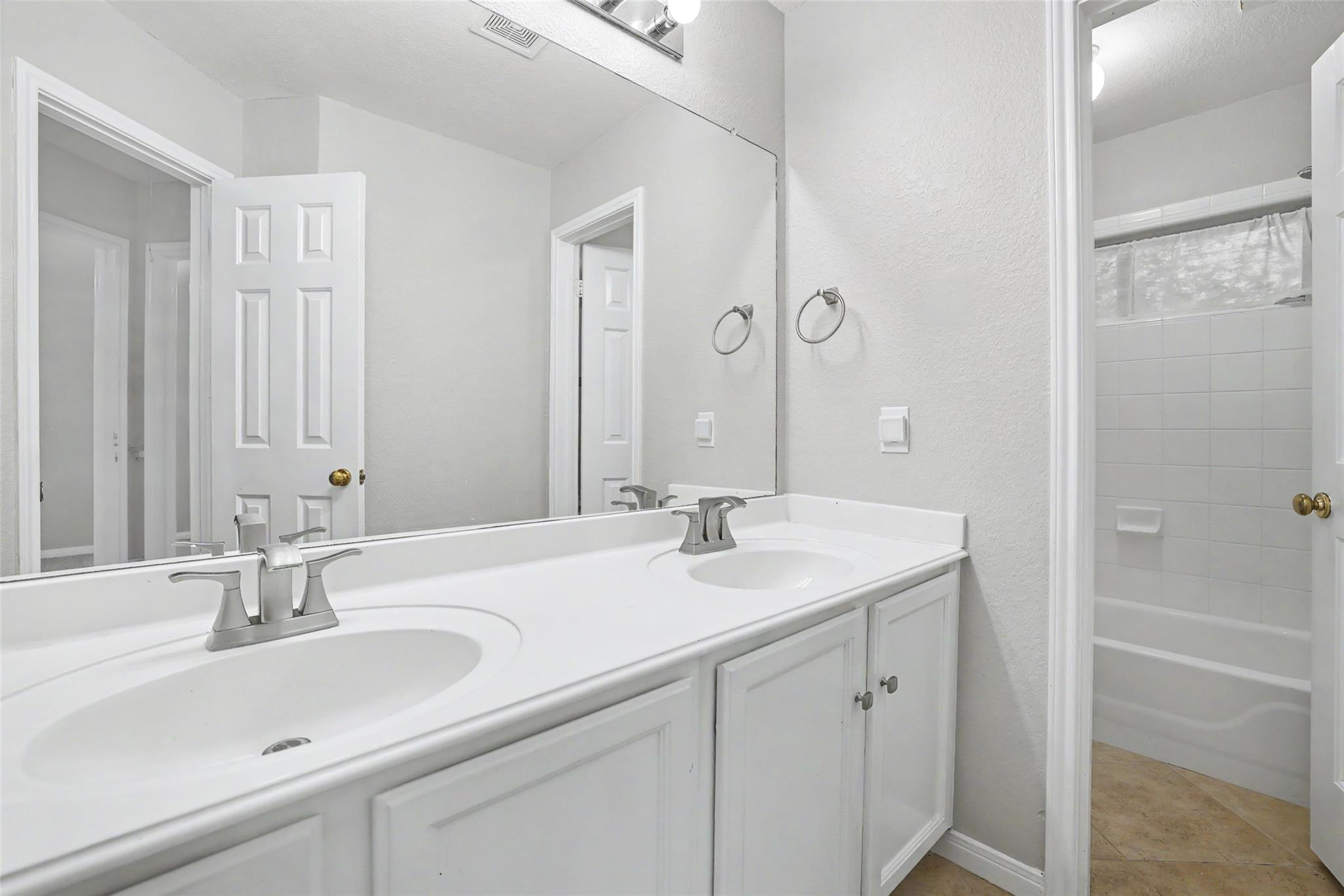 15811 W Dorman Dr, Austin, TX 78717