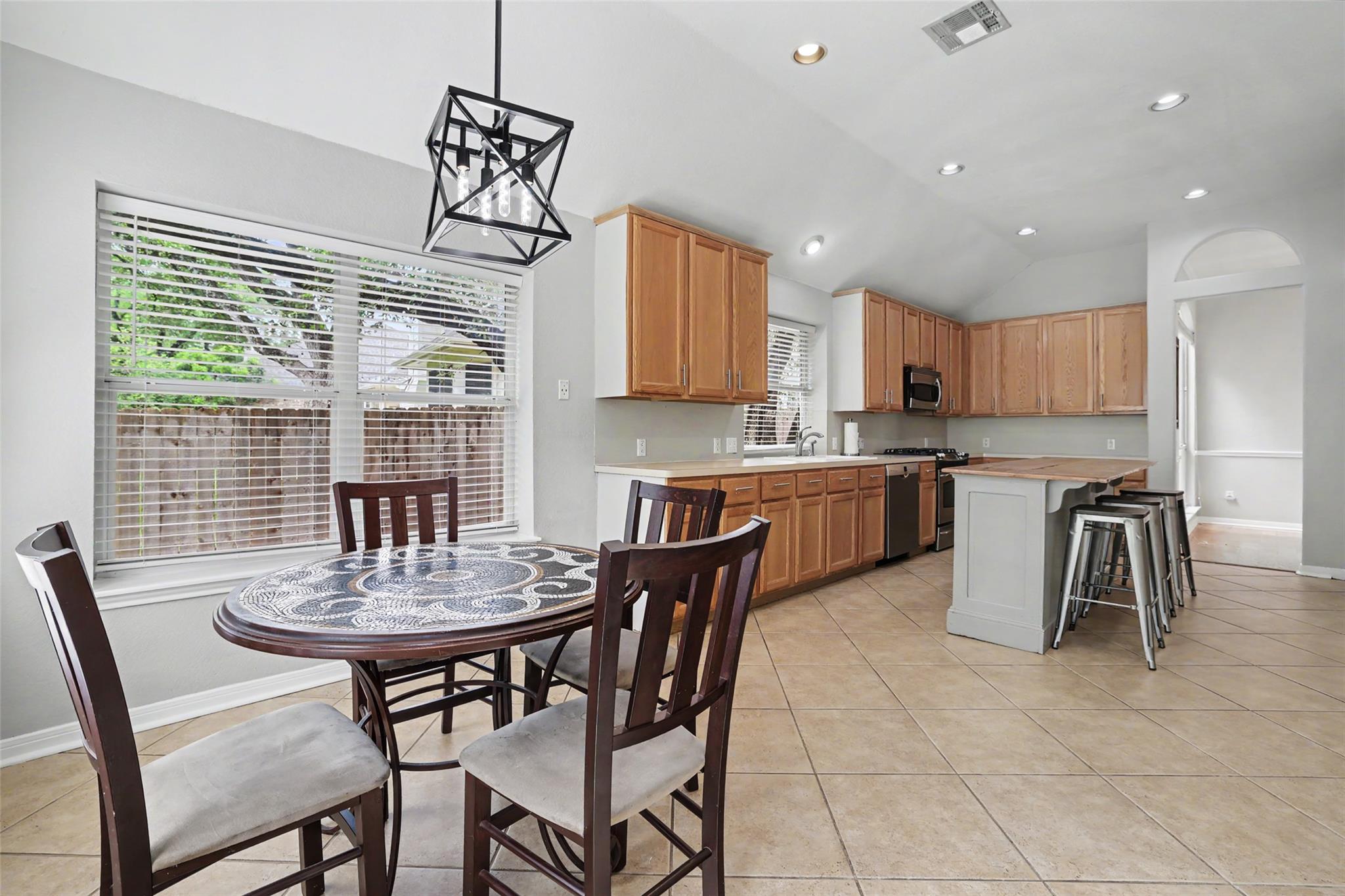 15811 W Dorman Dr, Austin, TX 78717