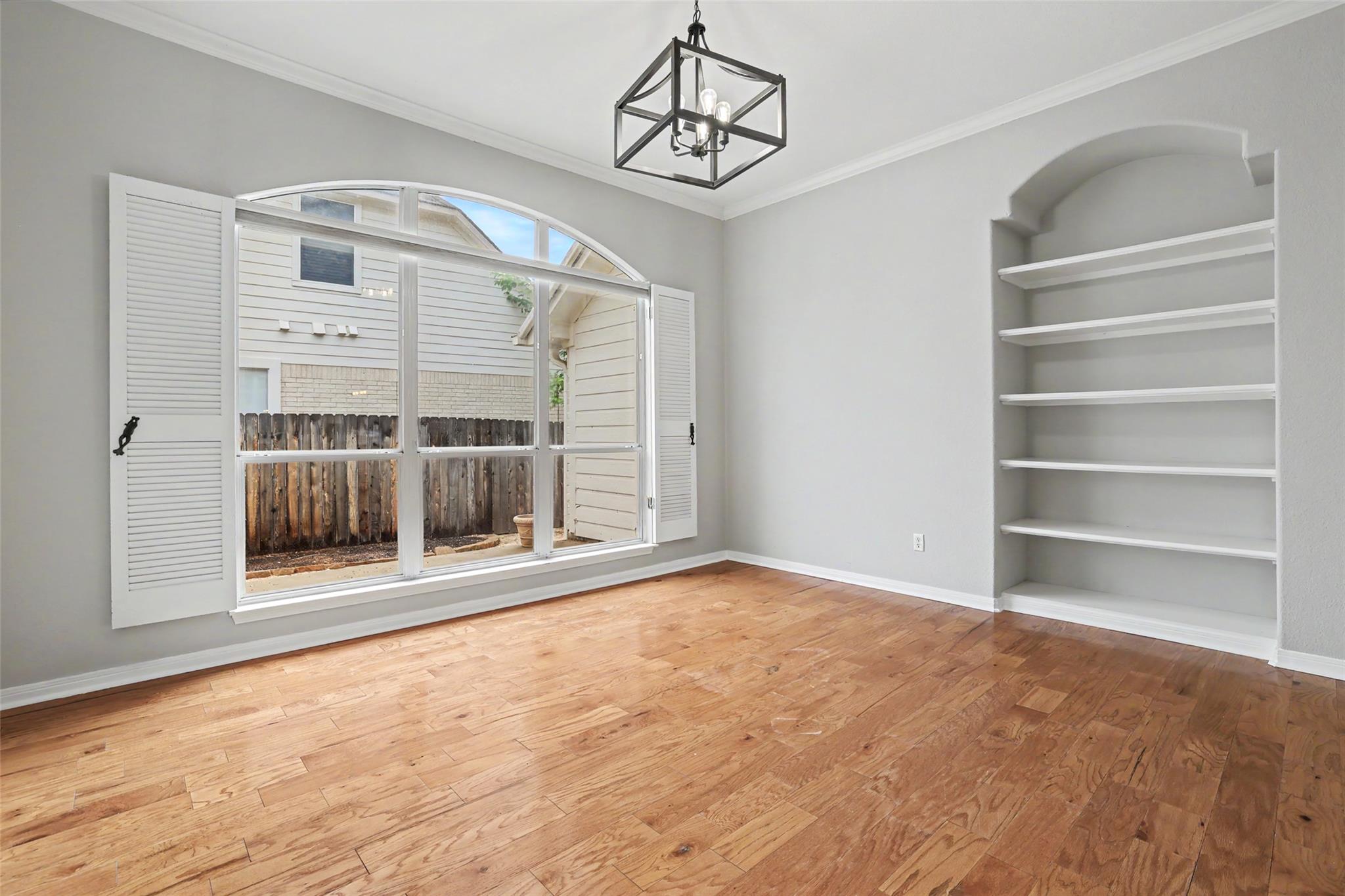 15811 W Dorman Dr, Austin, TX 78717