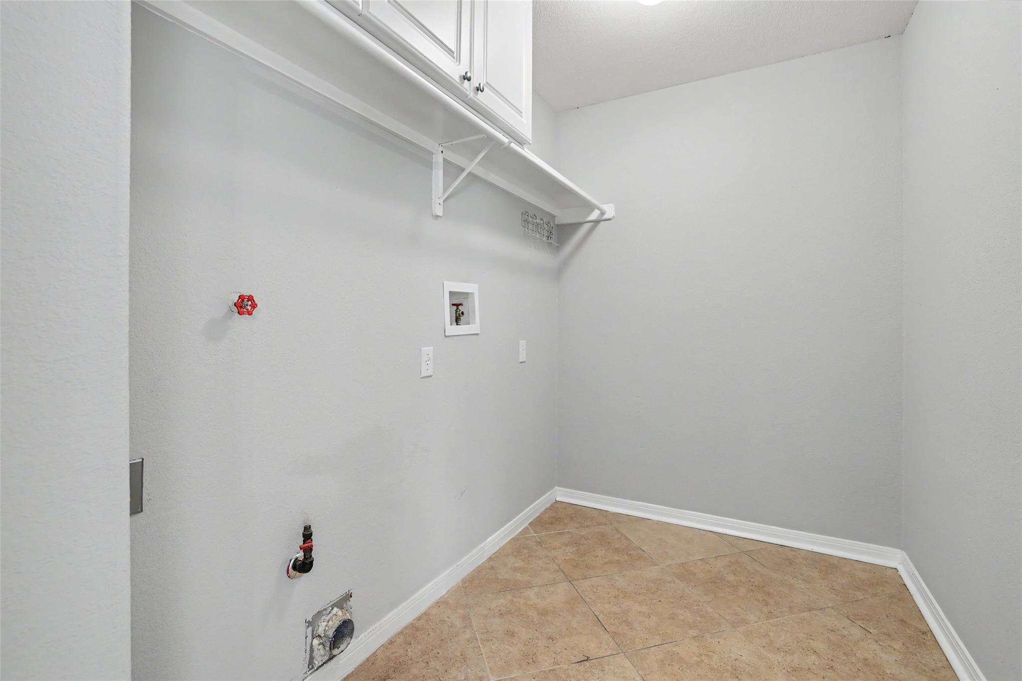 15811 W Dorman Dr, Austin, TX 78717