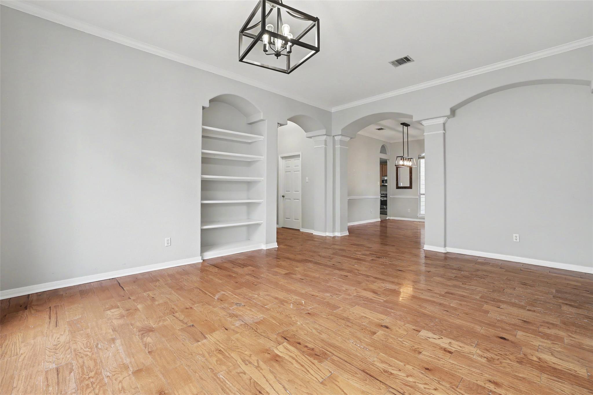 15811 W Dorman Dr, Austin, TX 78717