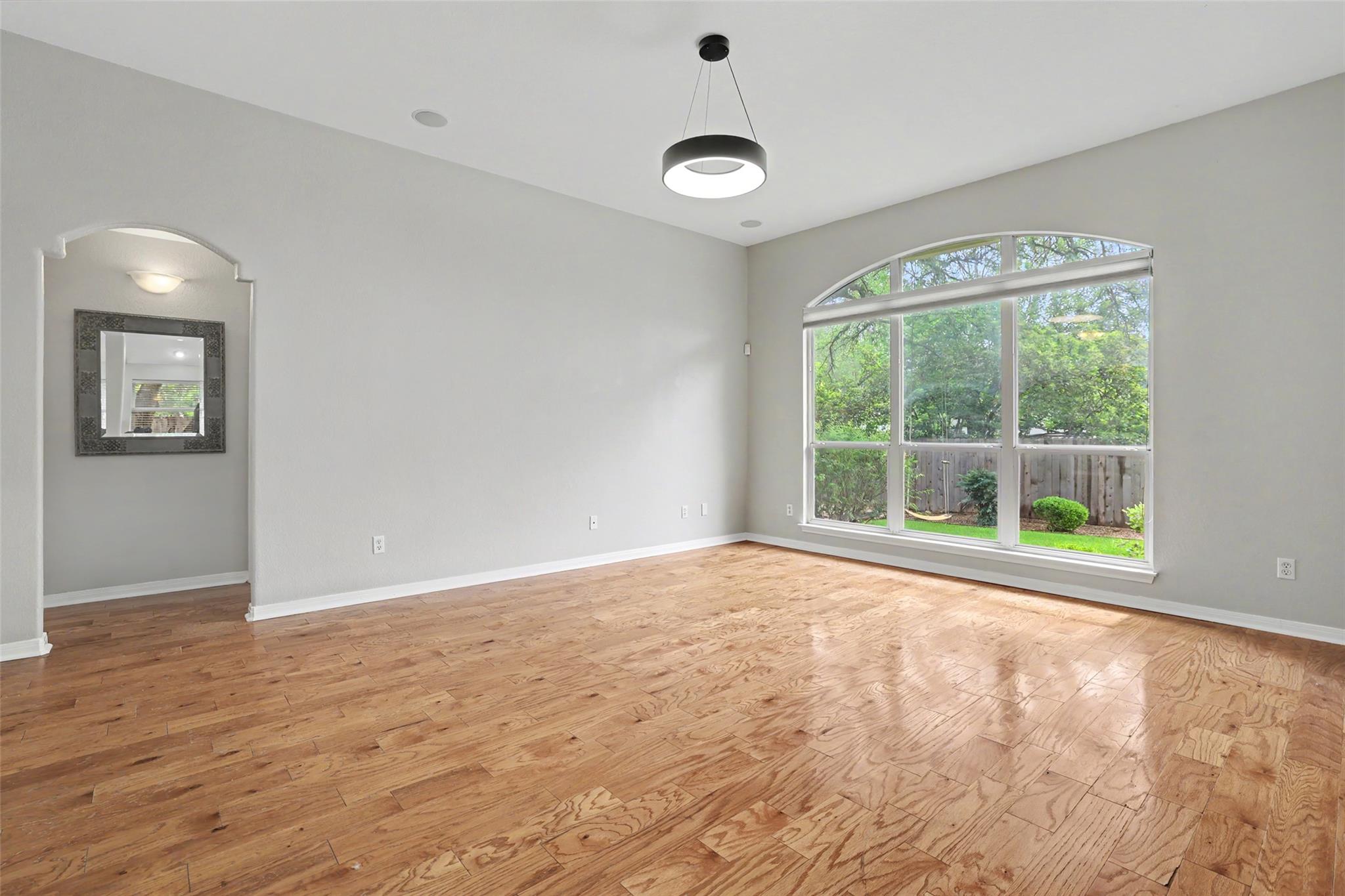 15811 W Dorman Dr, Austin, TX 78717