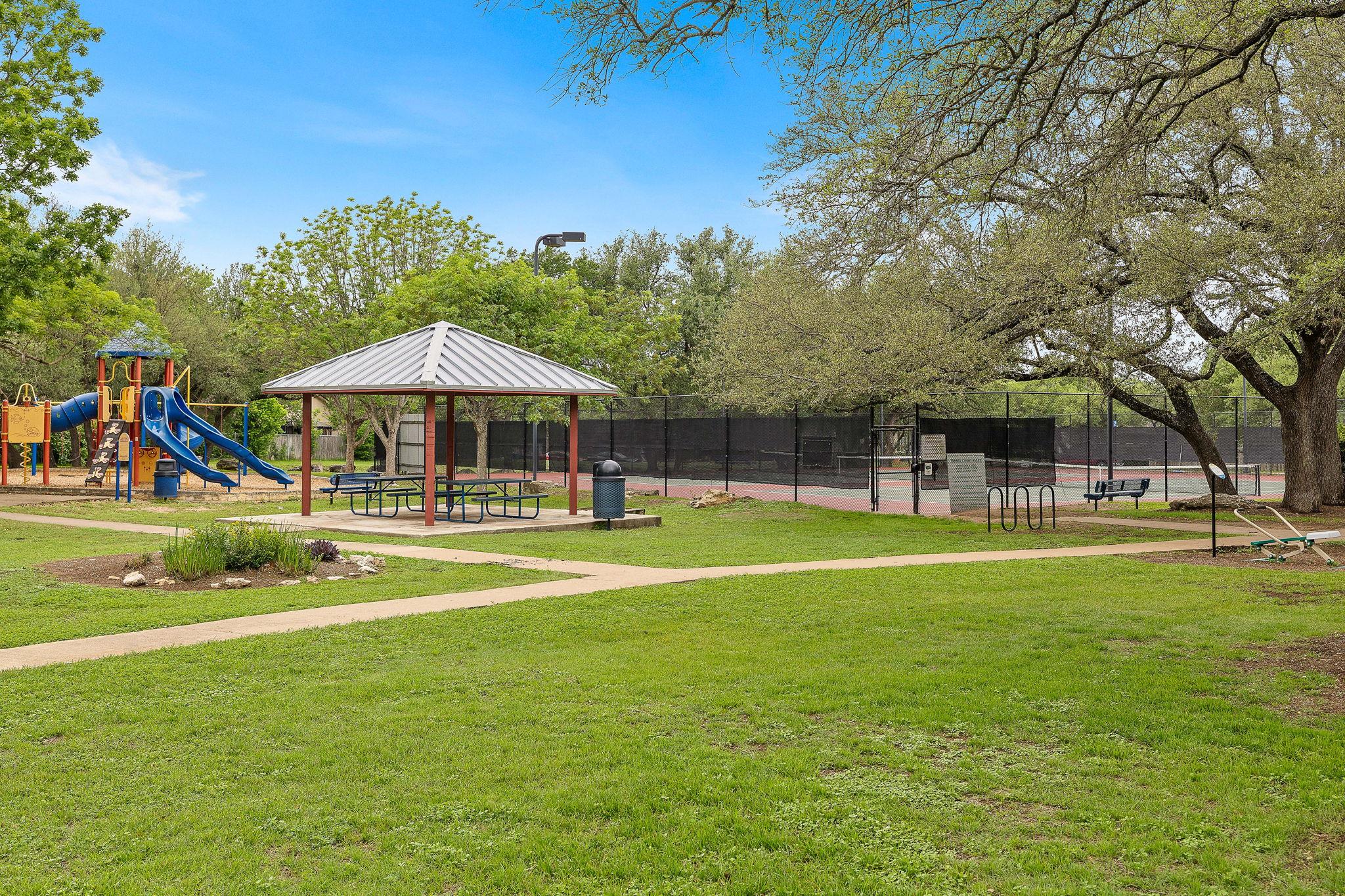 12409 HUNTERS CHASE Dr, Austin, TX 78729