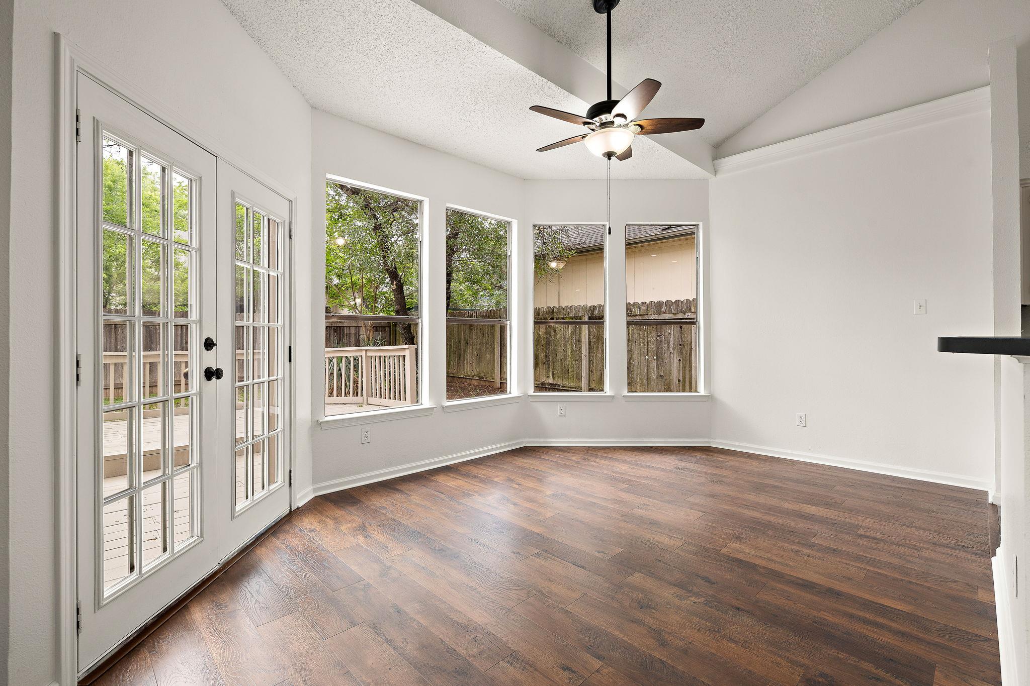 12409 HUNTERS CHASE Dr, Austin, TX 78729