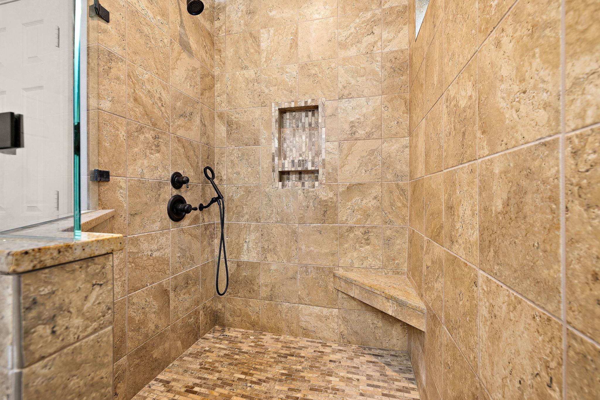 12409 HUNTERS CHASE Dr, Austin, TX 78729