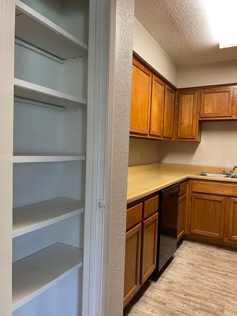 510 Willowbend Cv, Round Rock, TX 78664