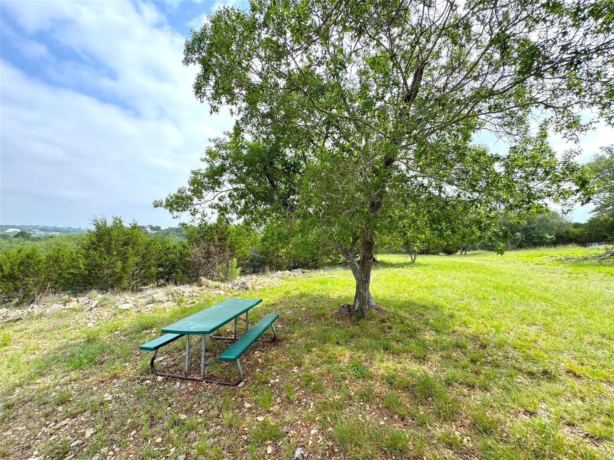 726 Caballo Trl, Canyon Lake, TX 78133