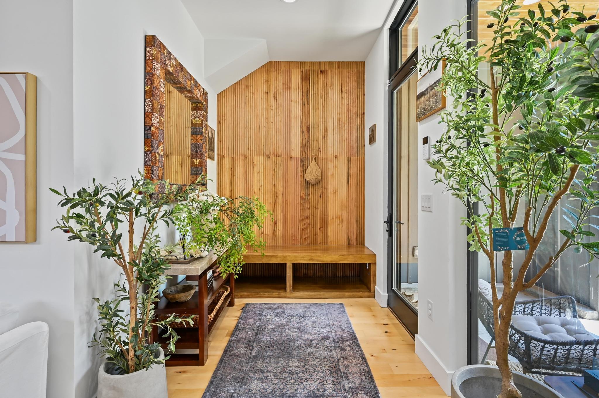 7810 Hardy Dr, Austin, TX 78757