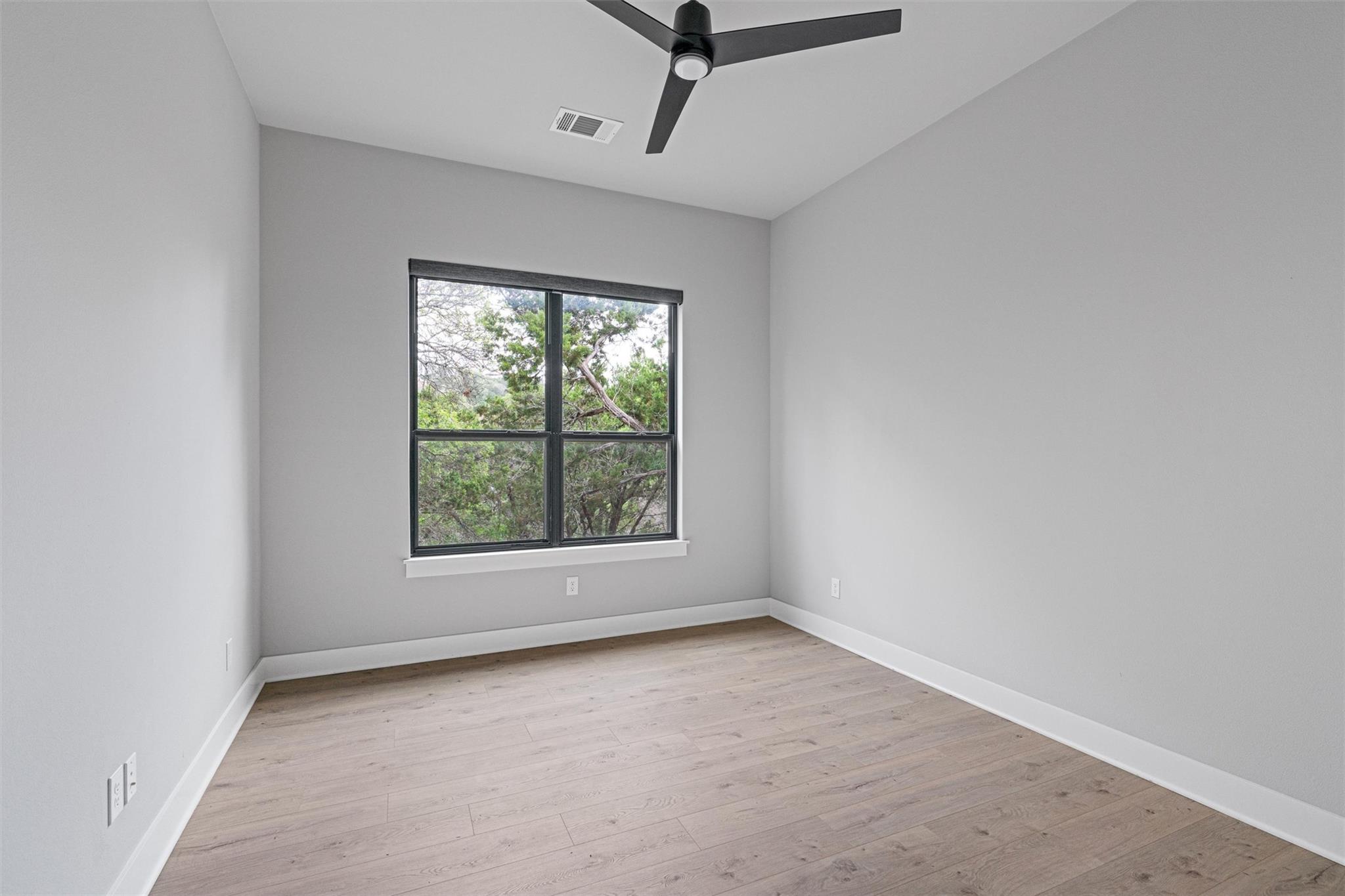 17621 Hunters Holw, Jonestown, TX 78645