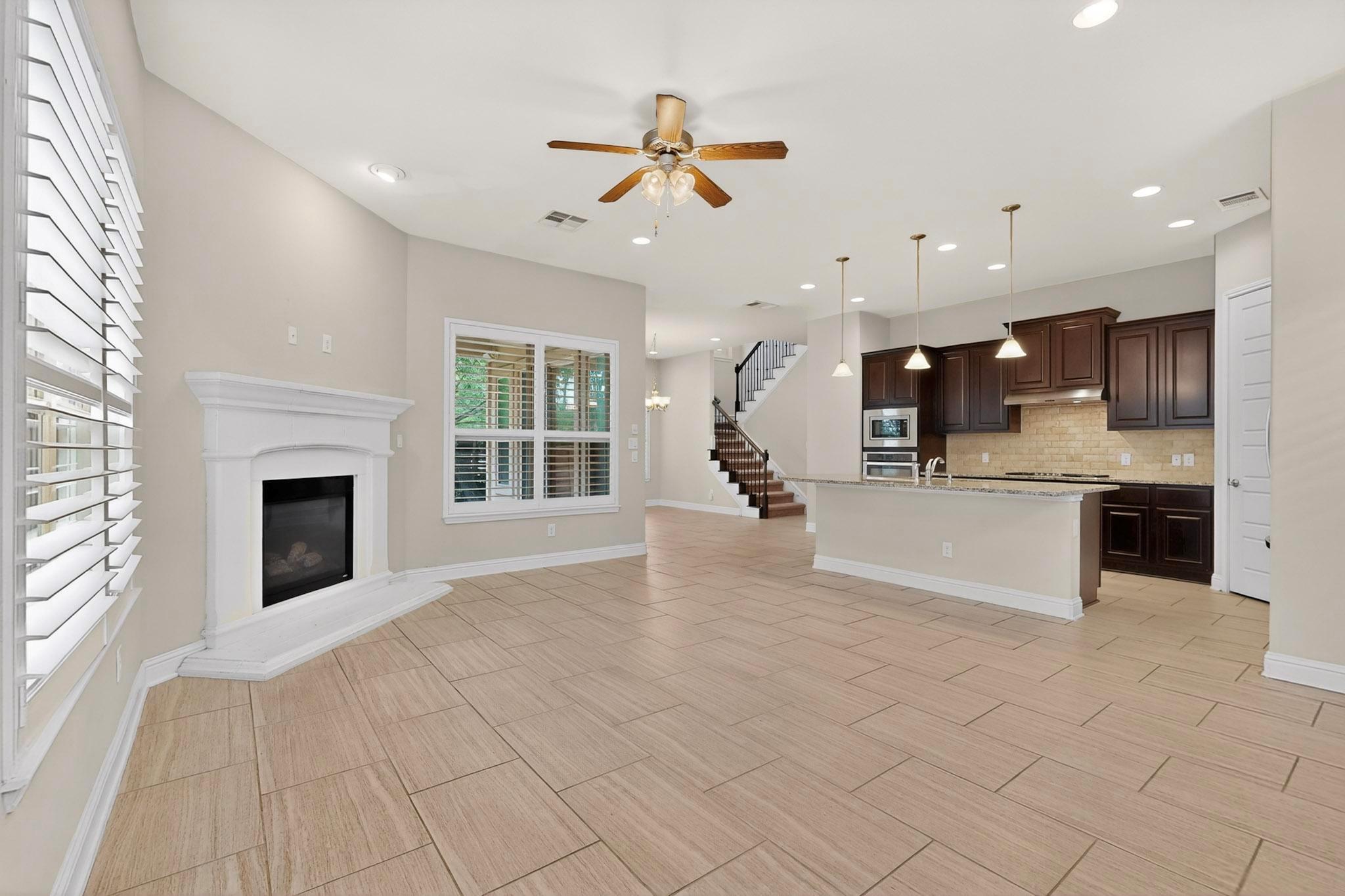 10917 Hidden Caves # 31, Austin, TX 78726